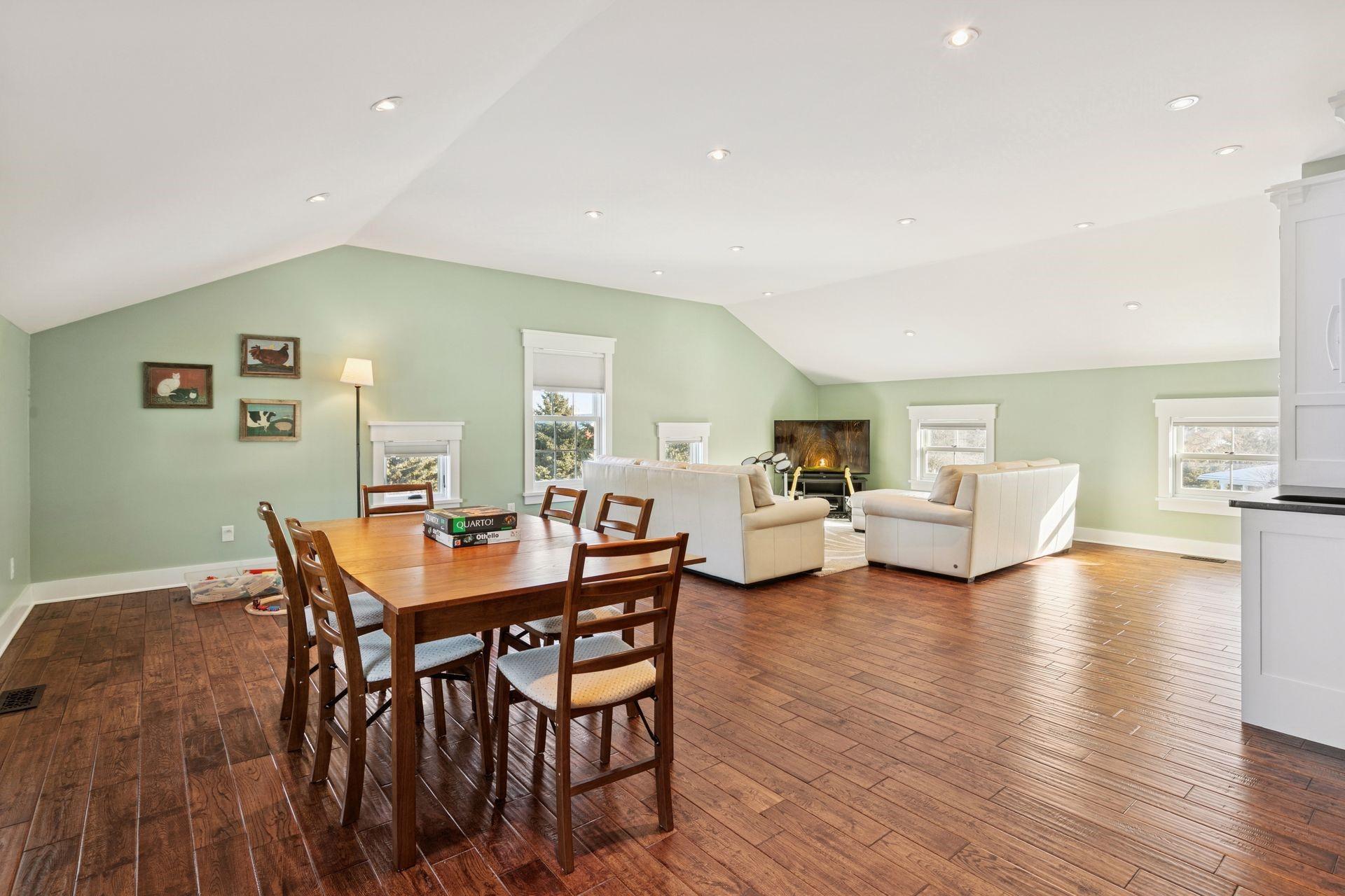 420 Kielmeyer Avenue NE