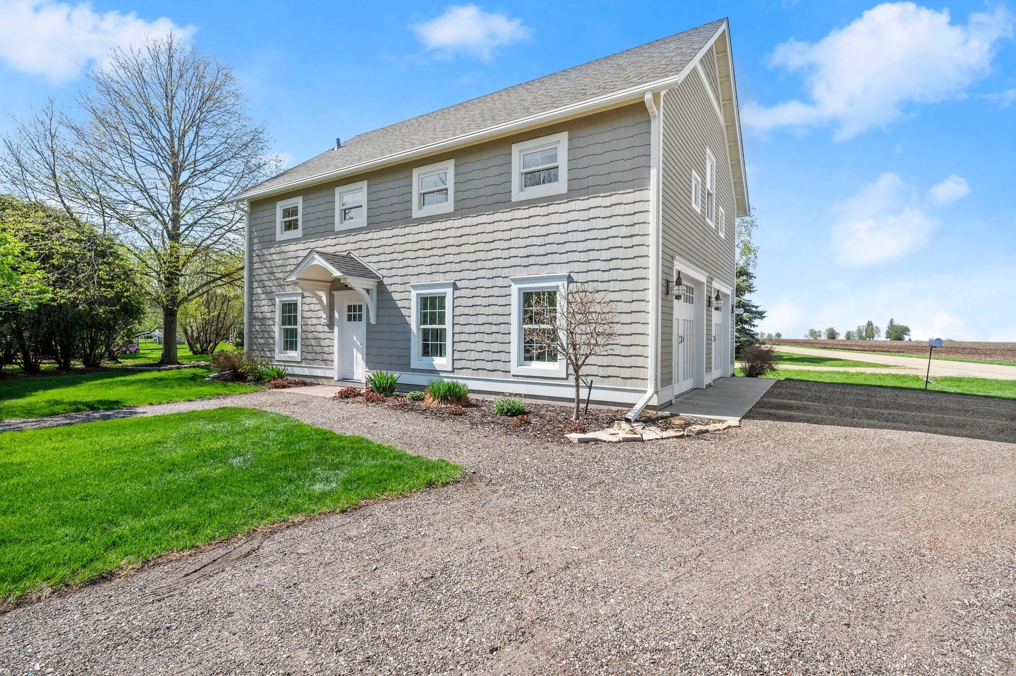 420 Kielmeyer Avenue NE