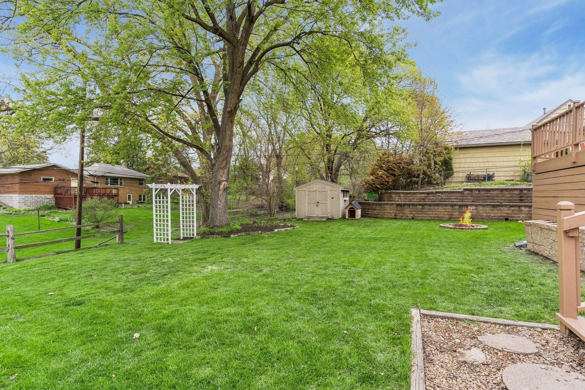 418 Tyler Avenue S
