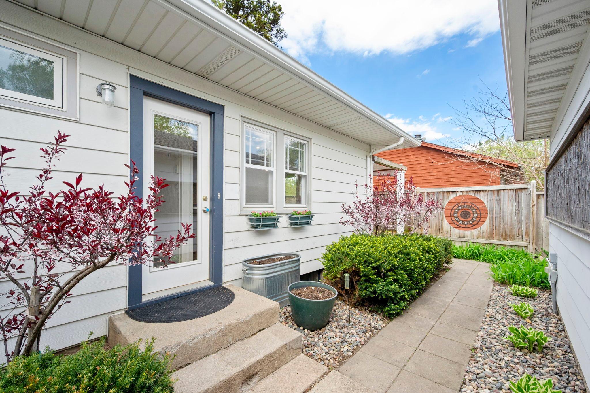 2651 Burd Place