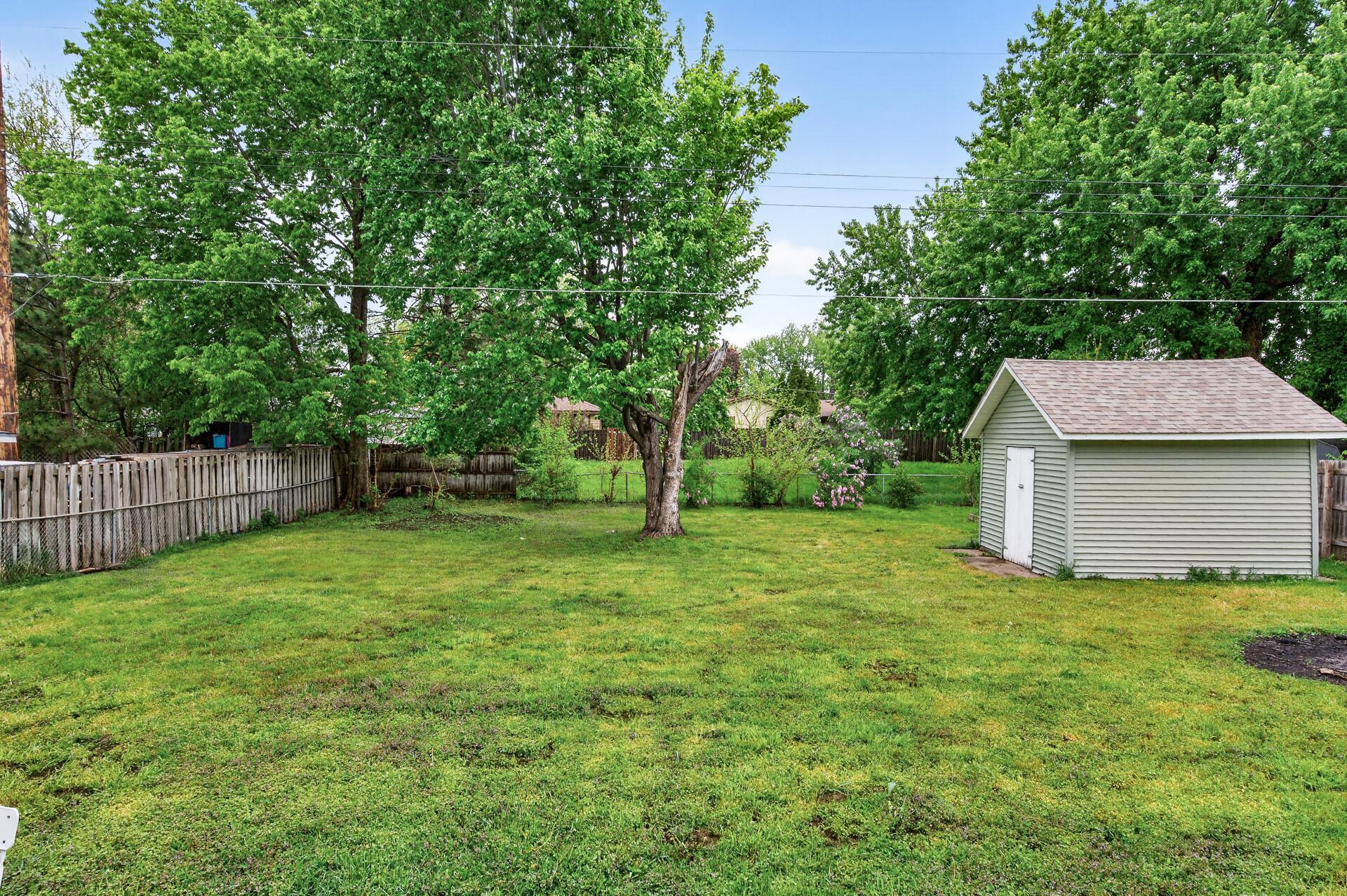 2041 Emerald Lane
