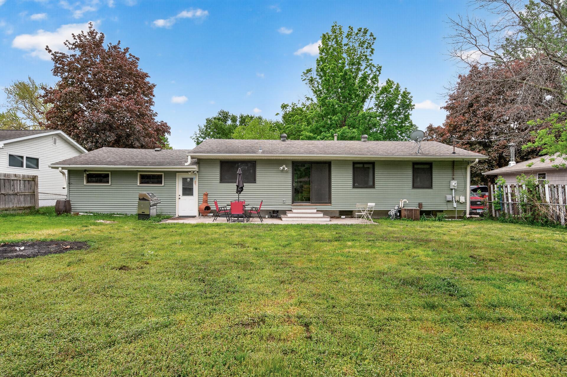 2041 Emerald Lane