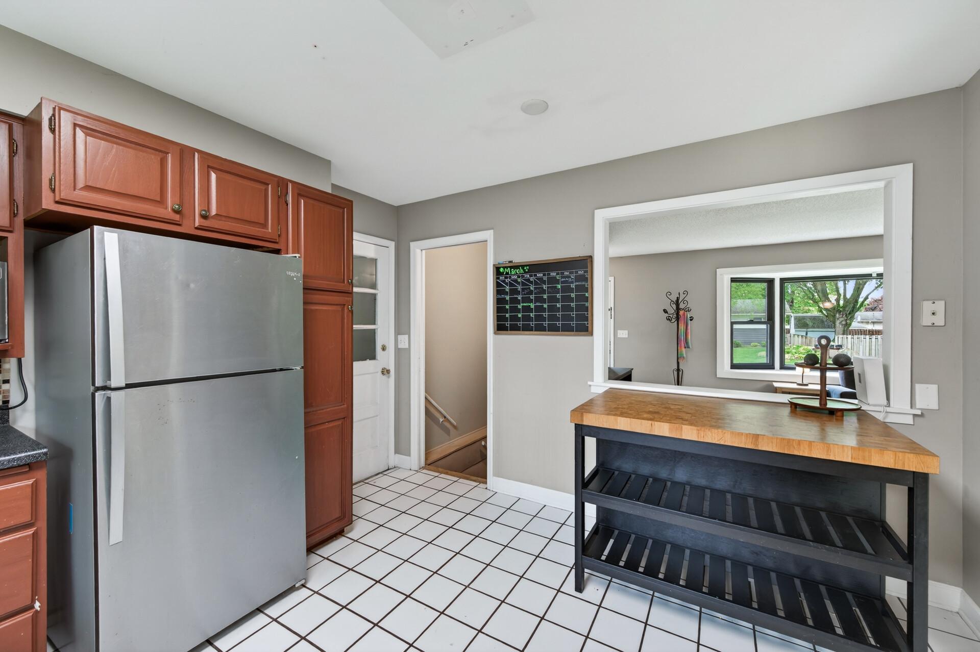 2041 Emerald Lane