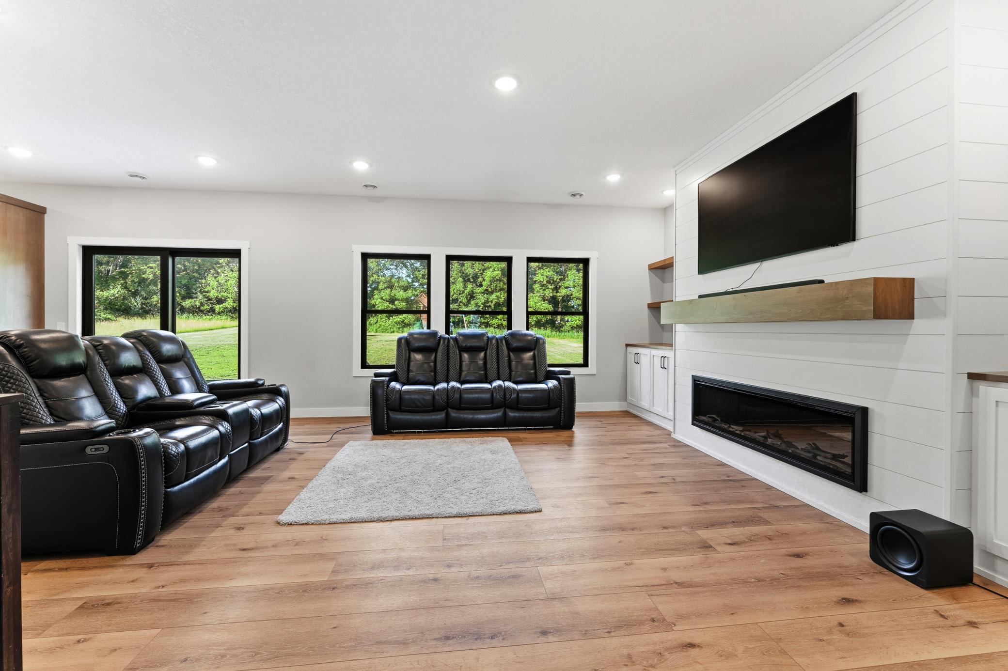 409 Sunflower Court