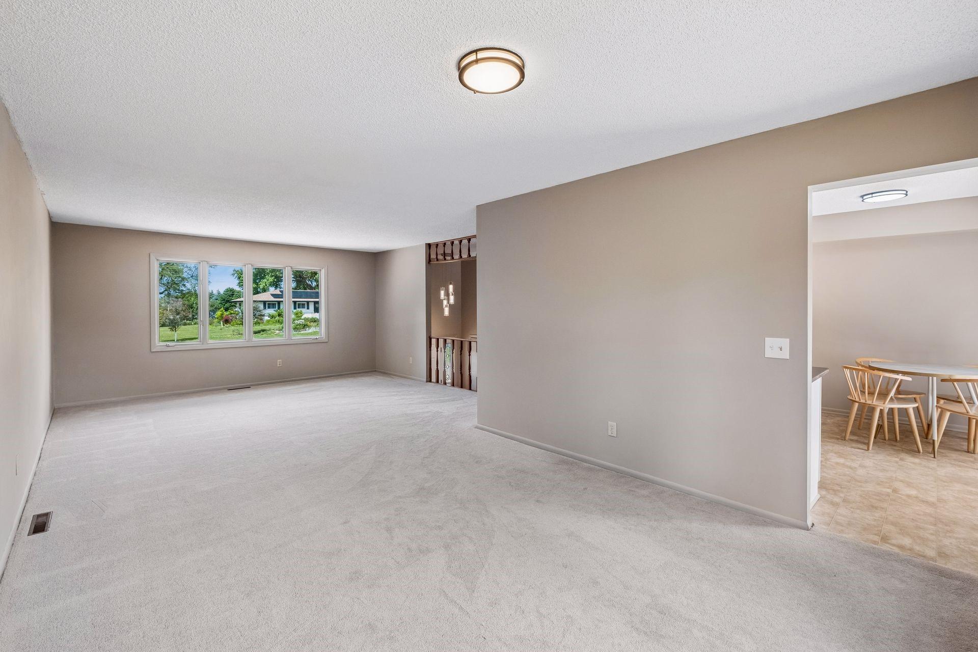 1790 Crestridge Lane