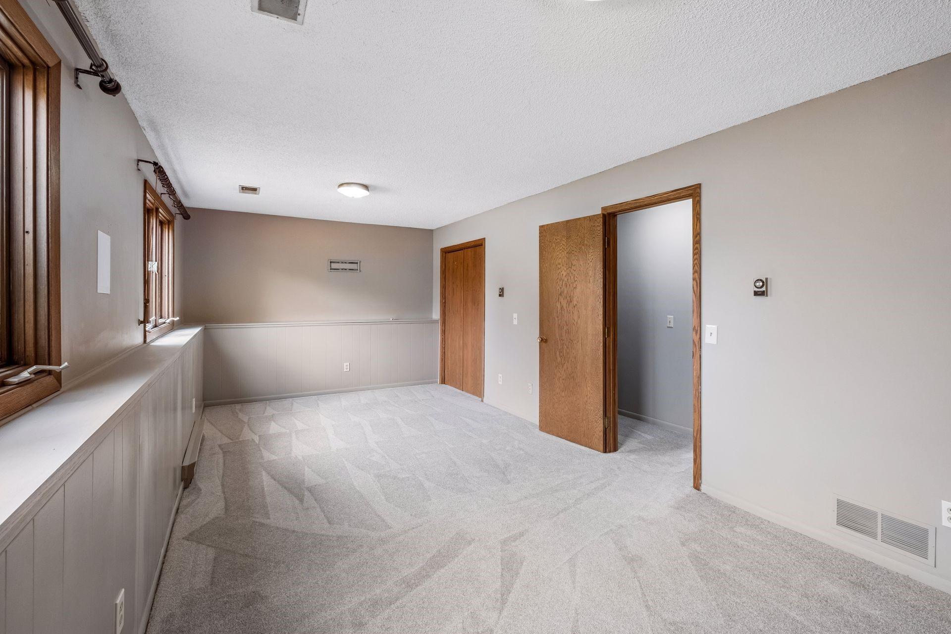 1790 Crestridge Lane