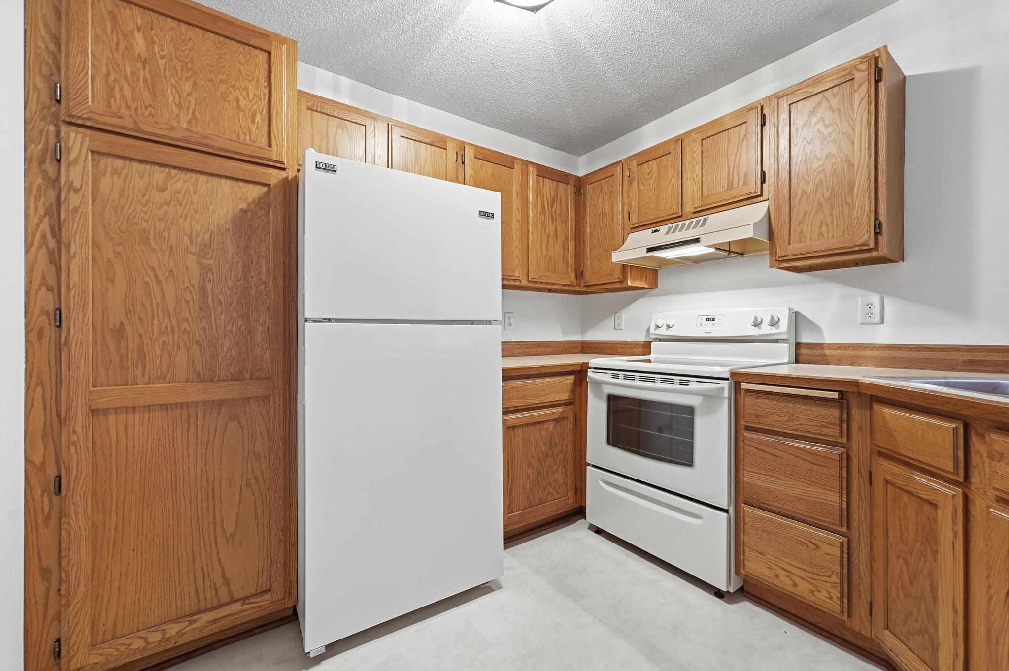 1063 Duckwood Drive Unit: 102