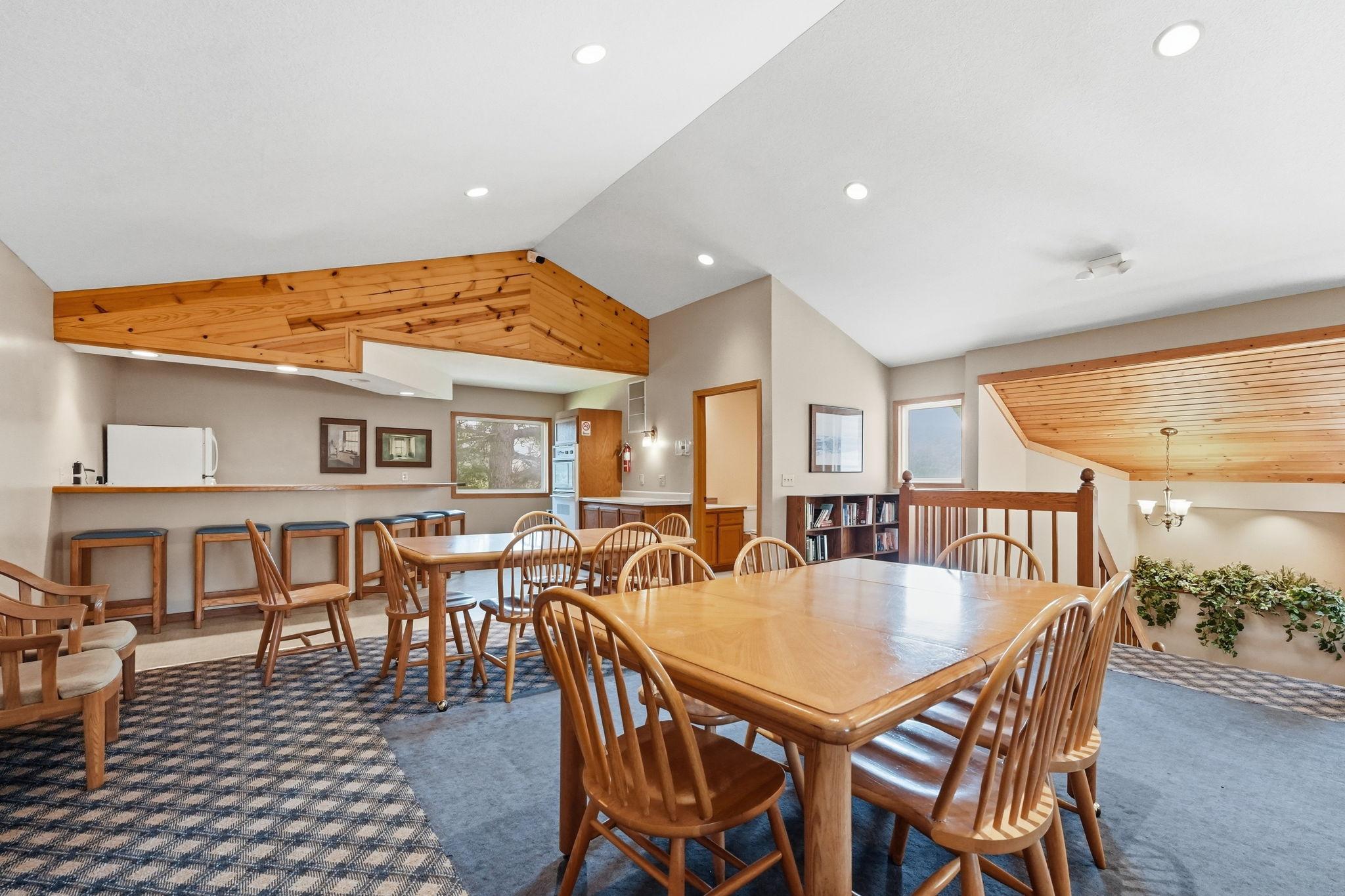1063 Duckwood Drive Unit: 102