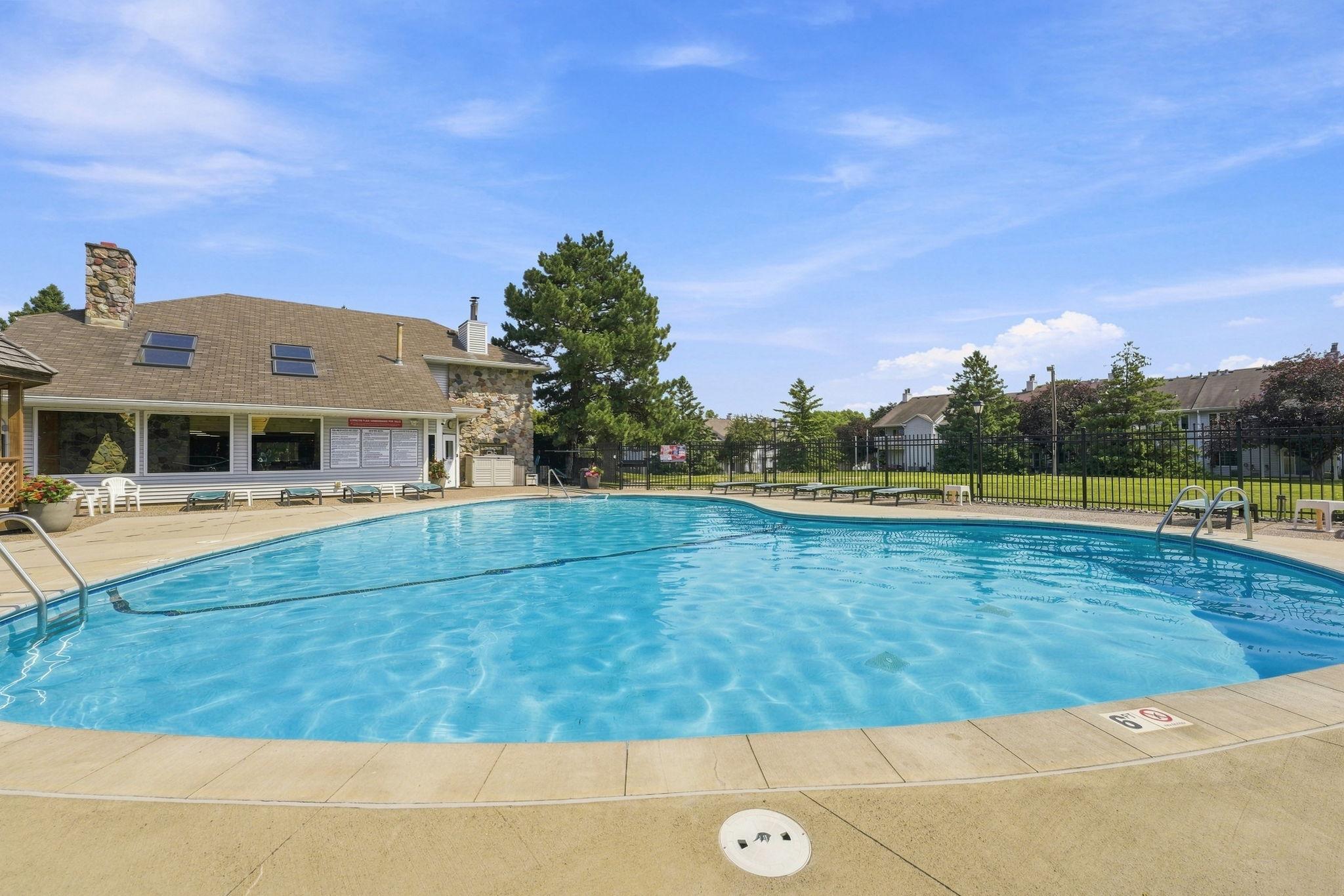 1063 Duckwood Drive Unit: 102