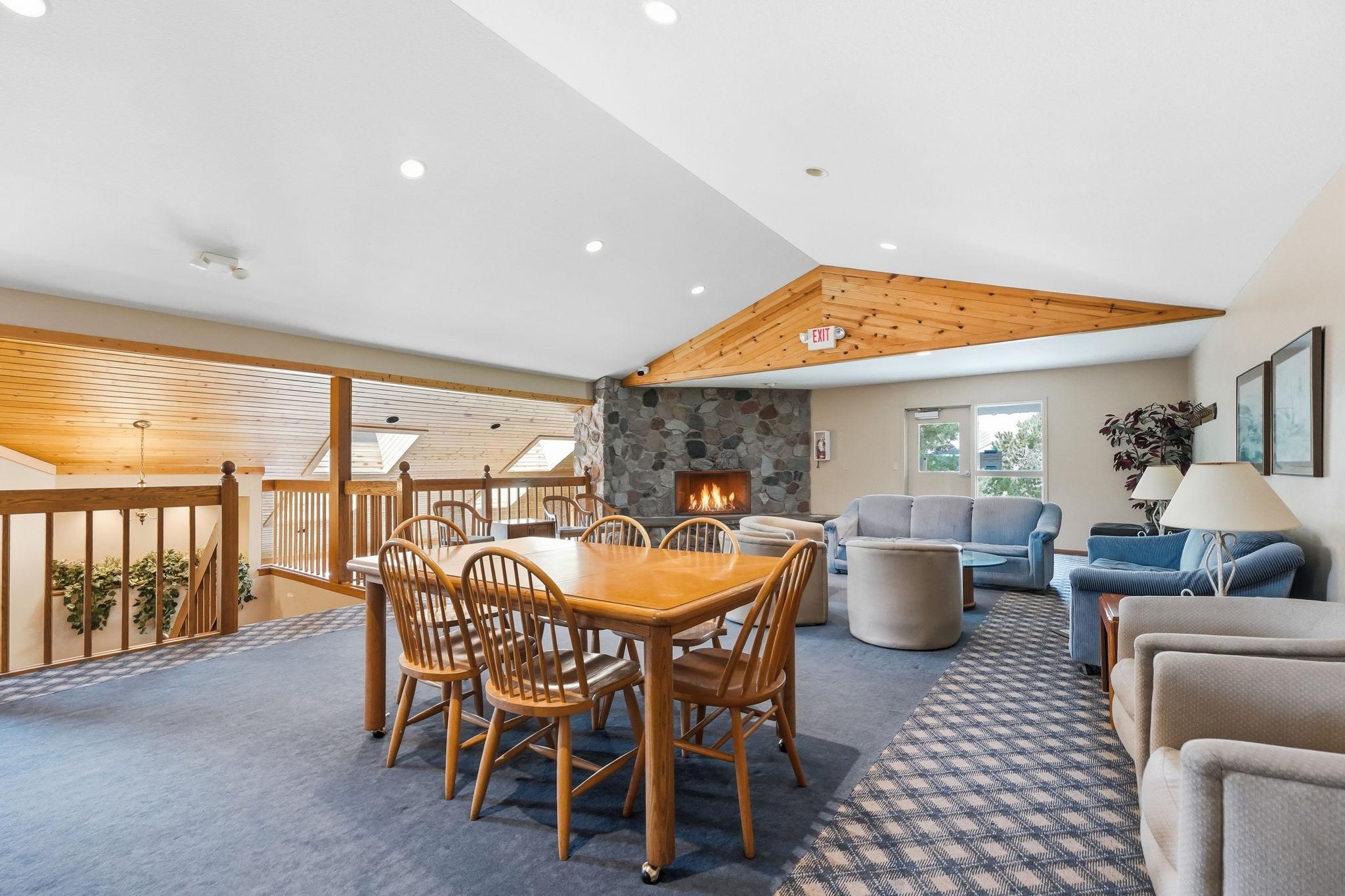 1063 Duckwood Drive Unit: 102