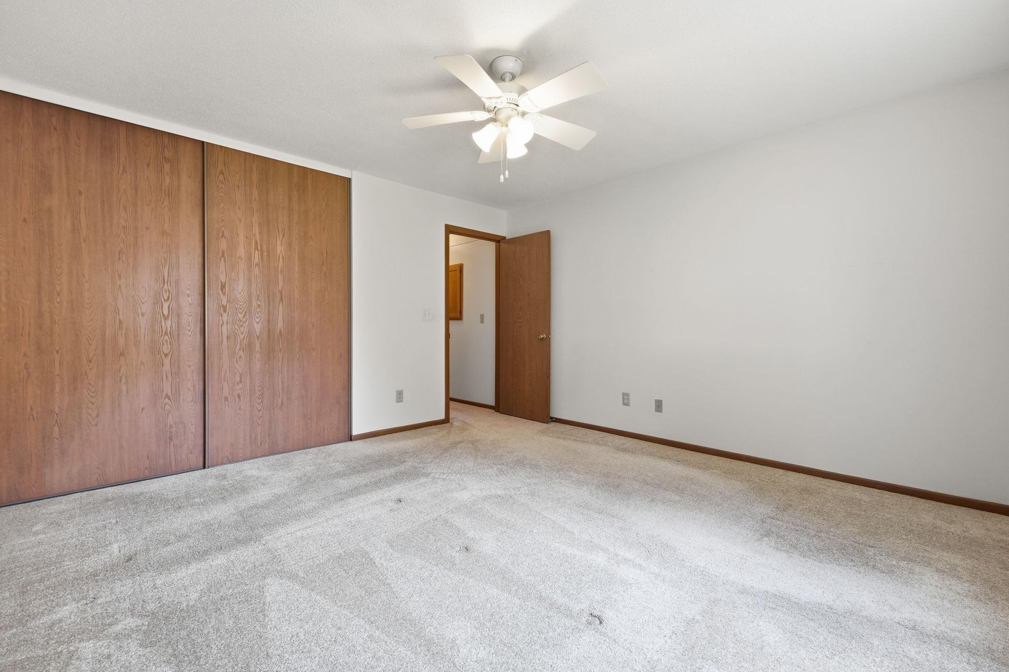 1063 Duckwood Drive Unit: 102