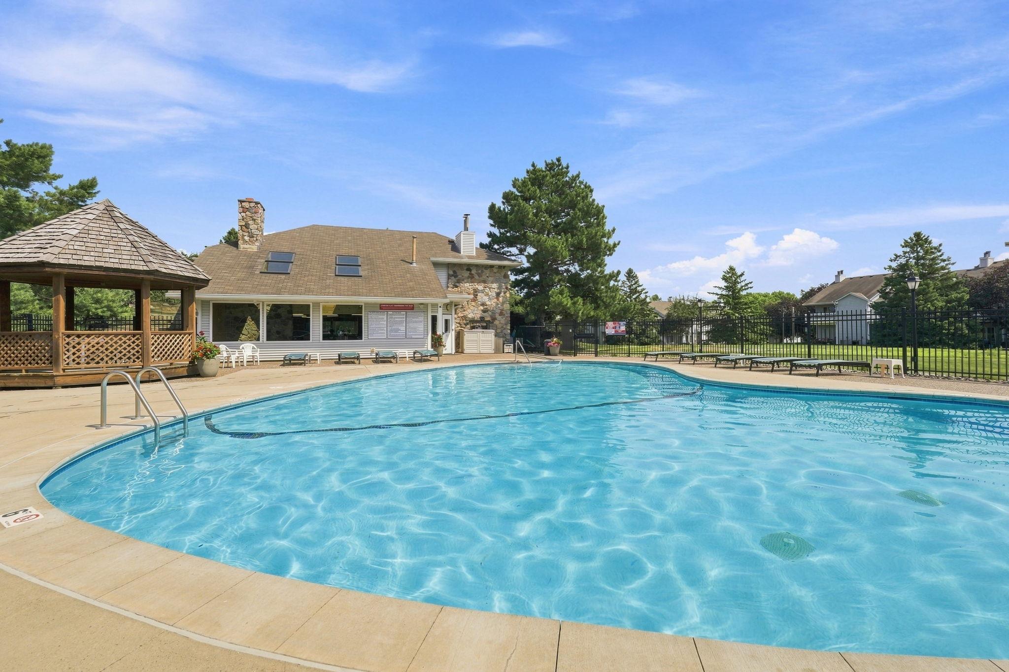 1063 Duckwood Drive Unit: 102
