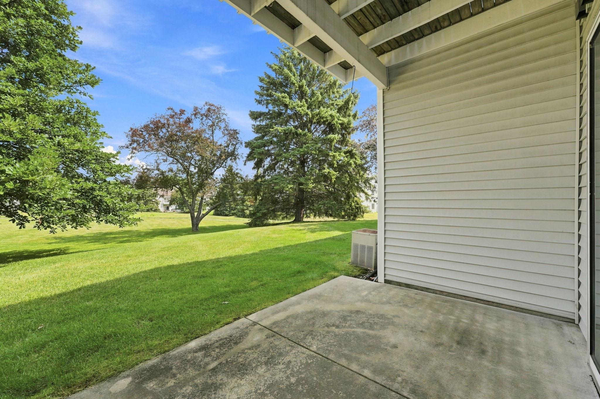 1063 Duckwood Drive Unit: 102