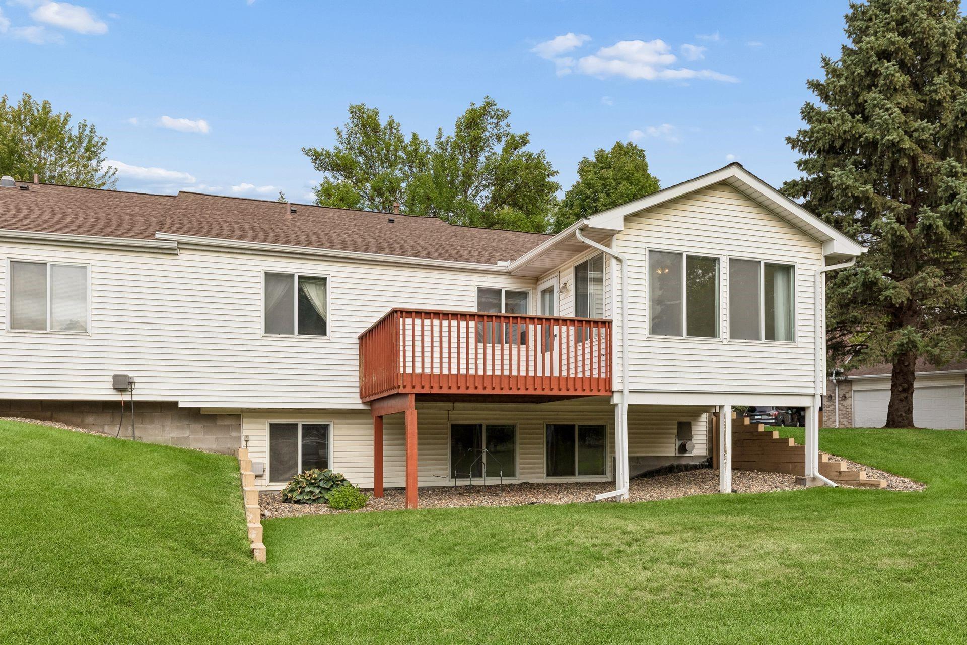 14116 Essex Lane