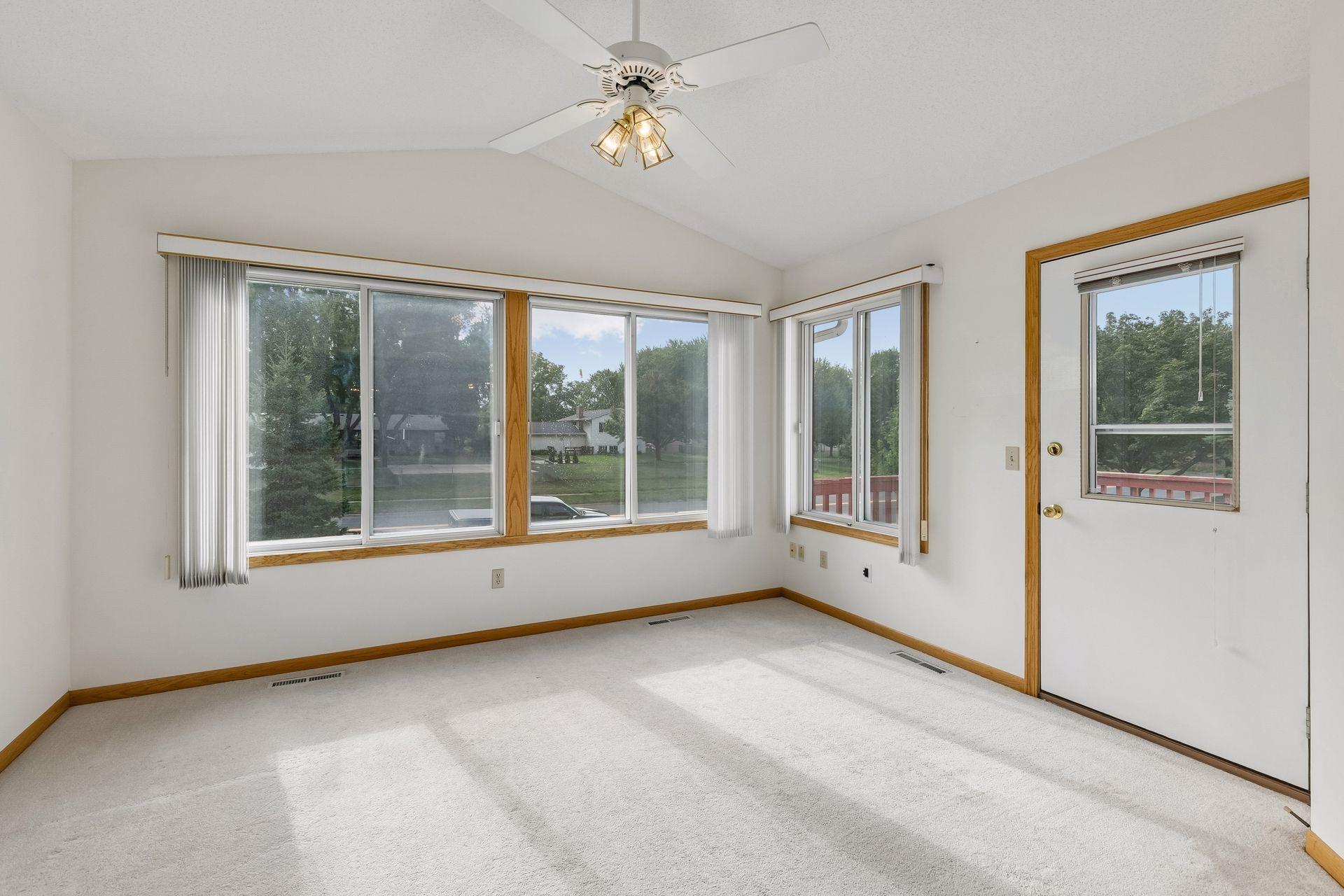 14116 Essex Lane