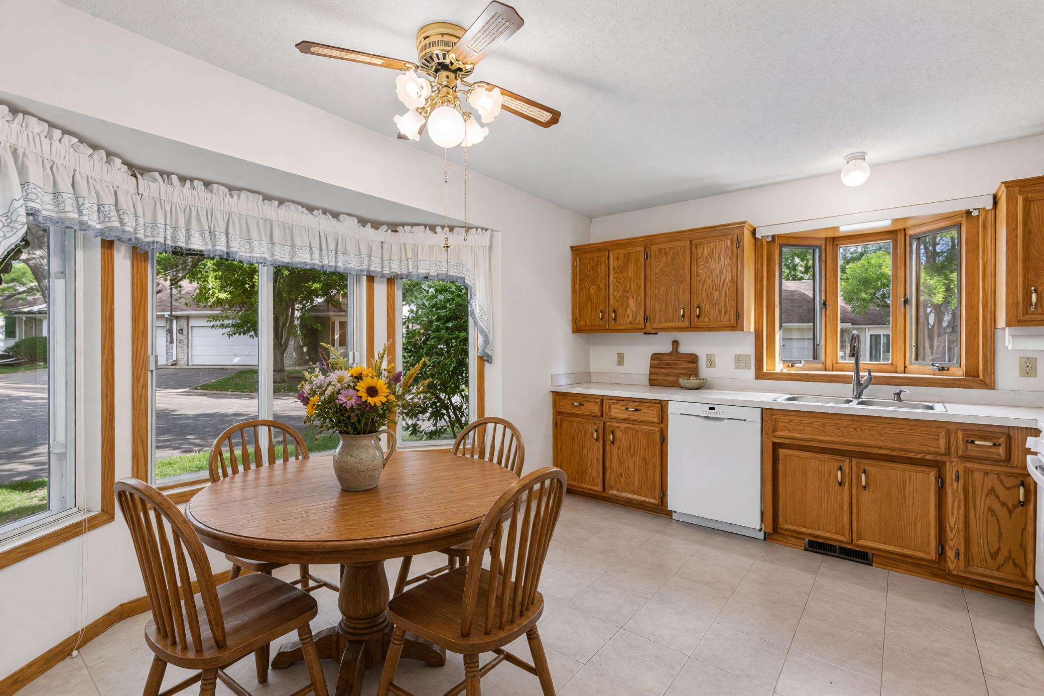 14116 Essex Lane