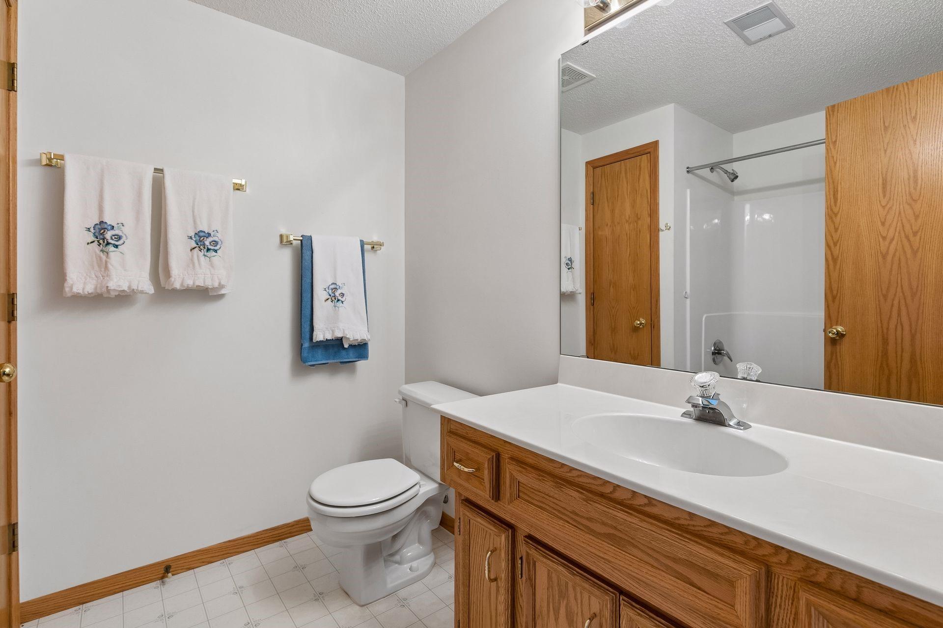 14116 Essex Lane