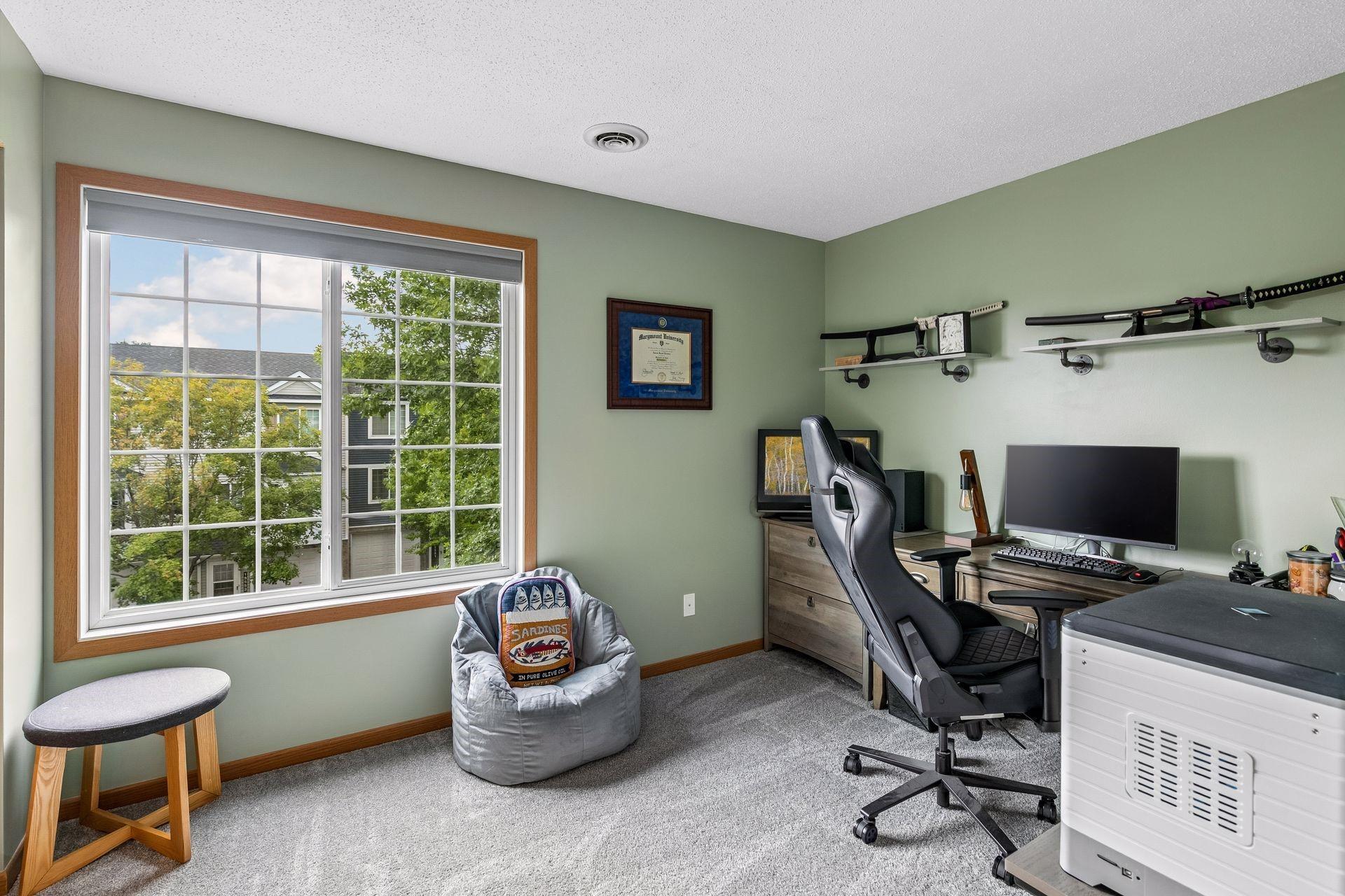 15546 Float Lane Unit: 103