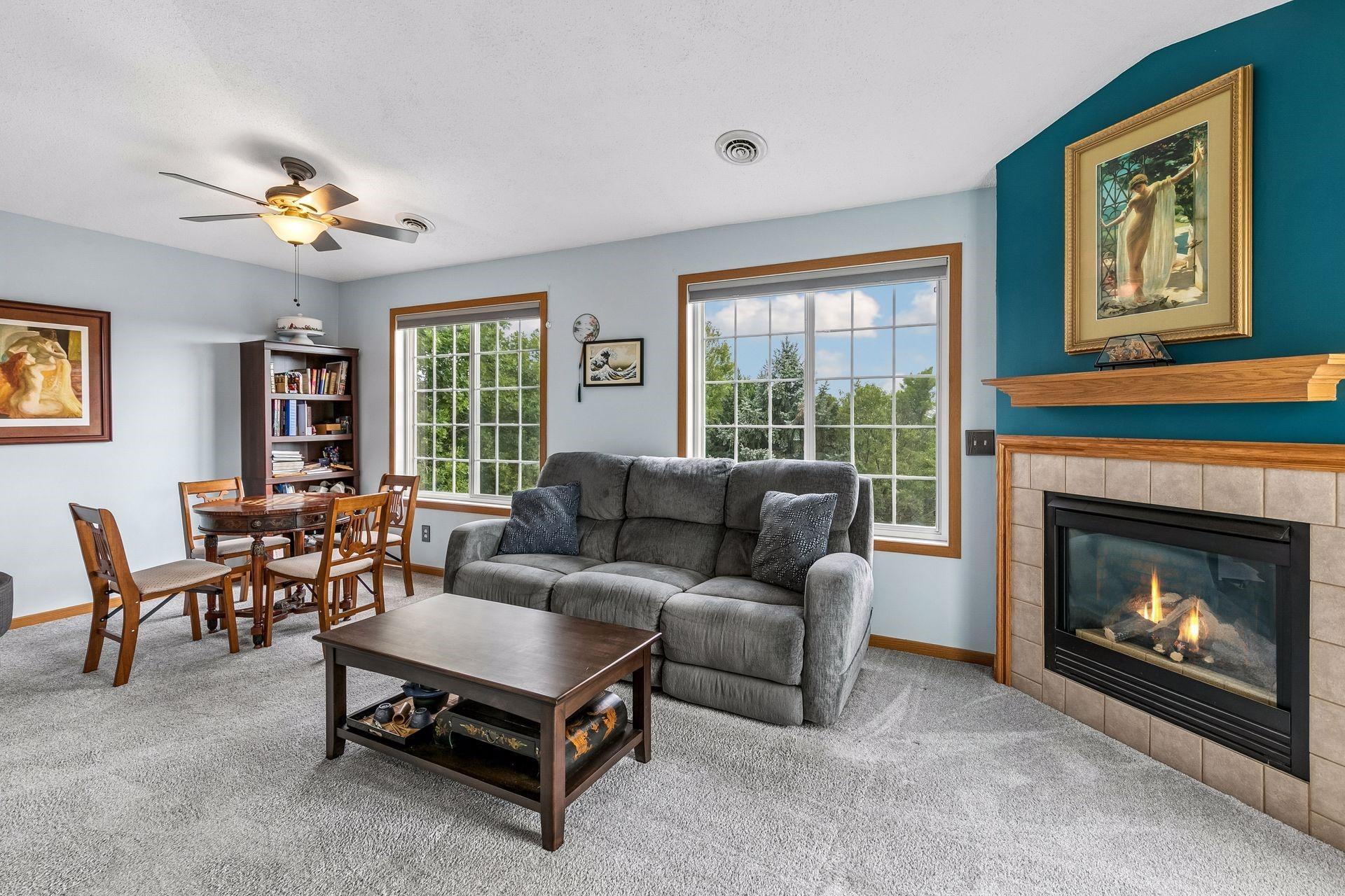 15546 Float Lane Unit: 103
