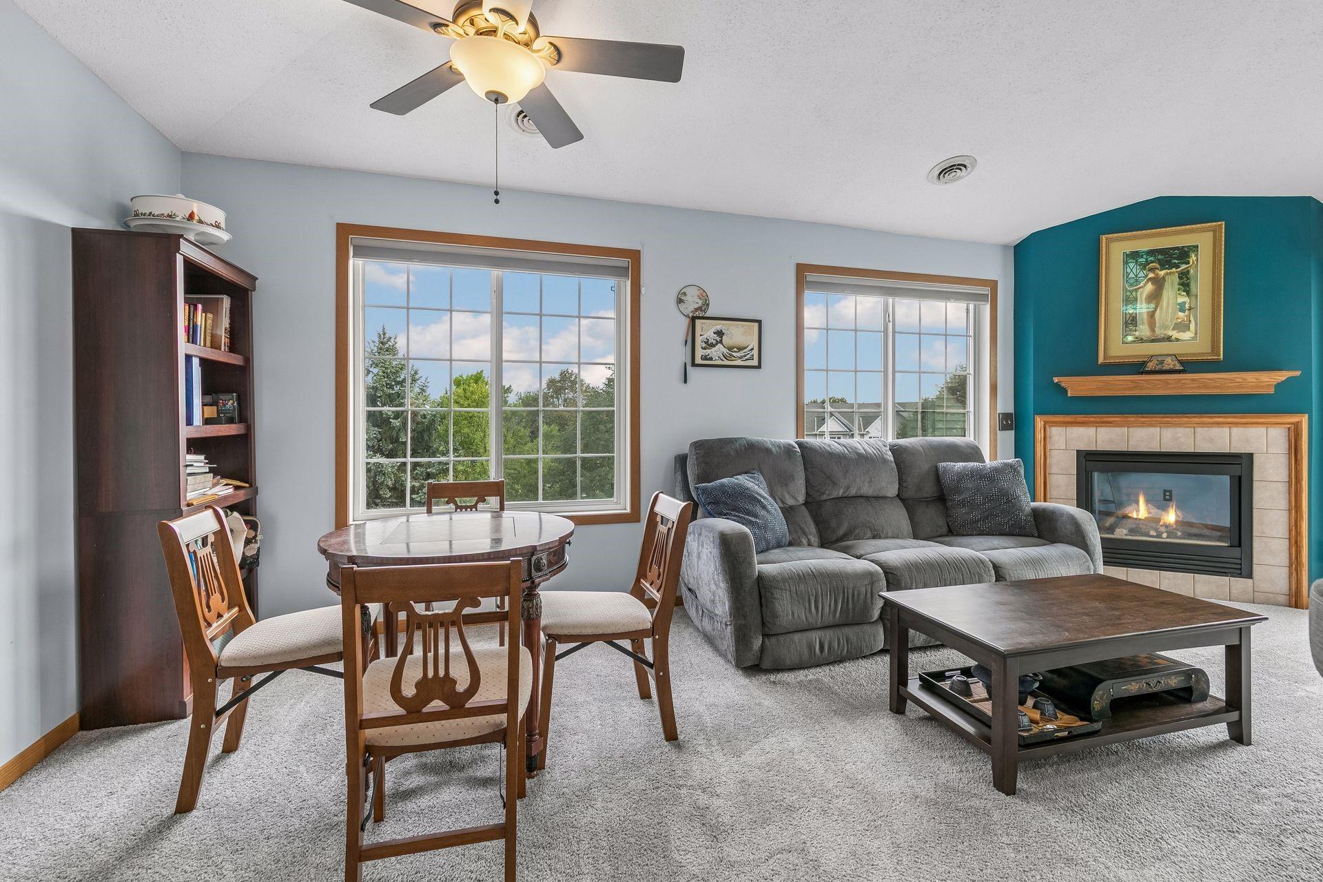 15546 Float Lane Unit: 103