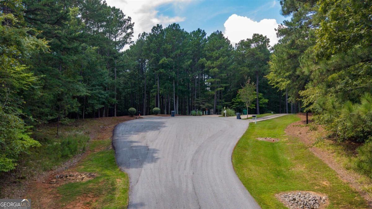 1101 Katherine Lane