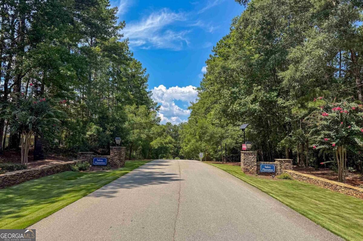1101 Katherine Lane