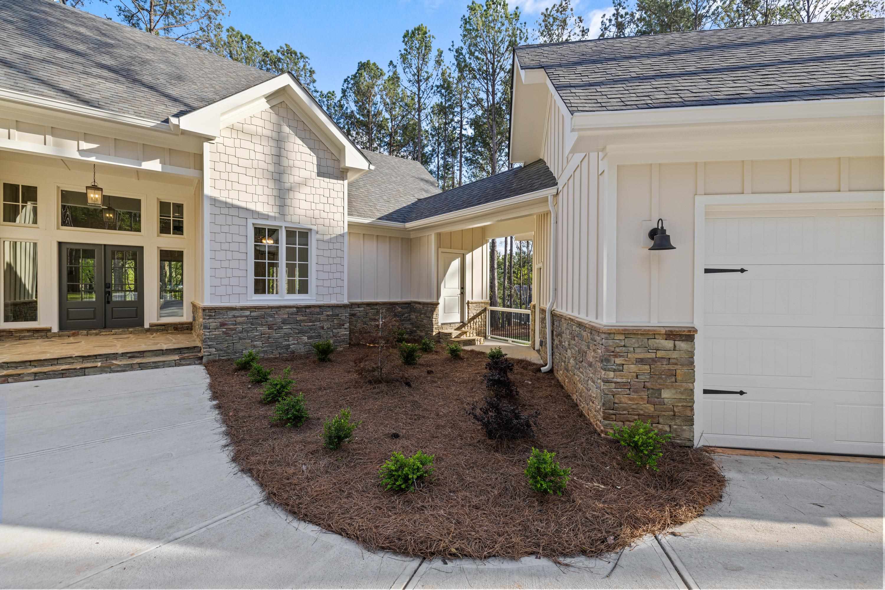 1010 COSBY CIRCLE