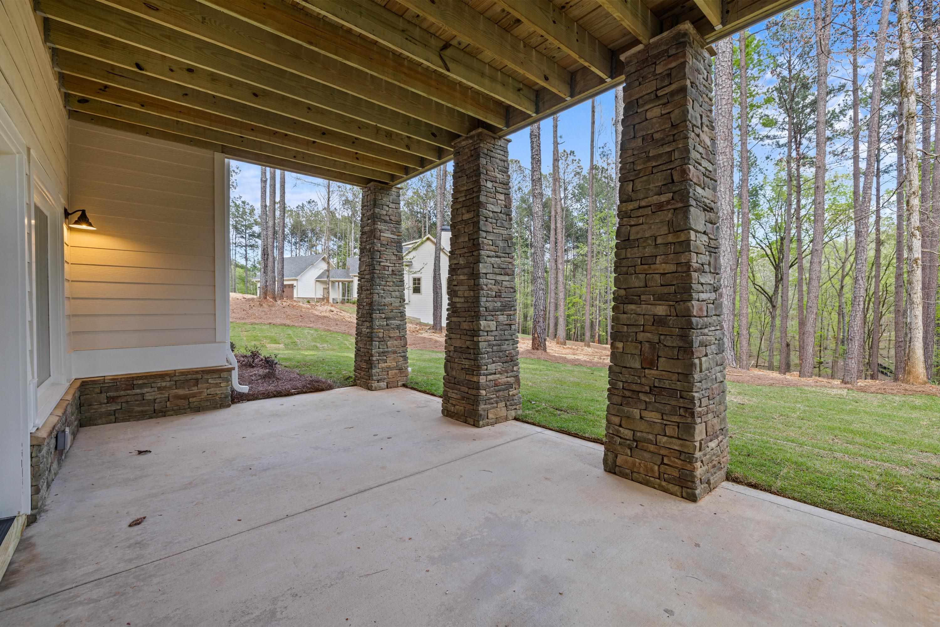 1010 COSBY CIRCLE