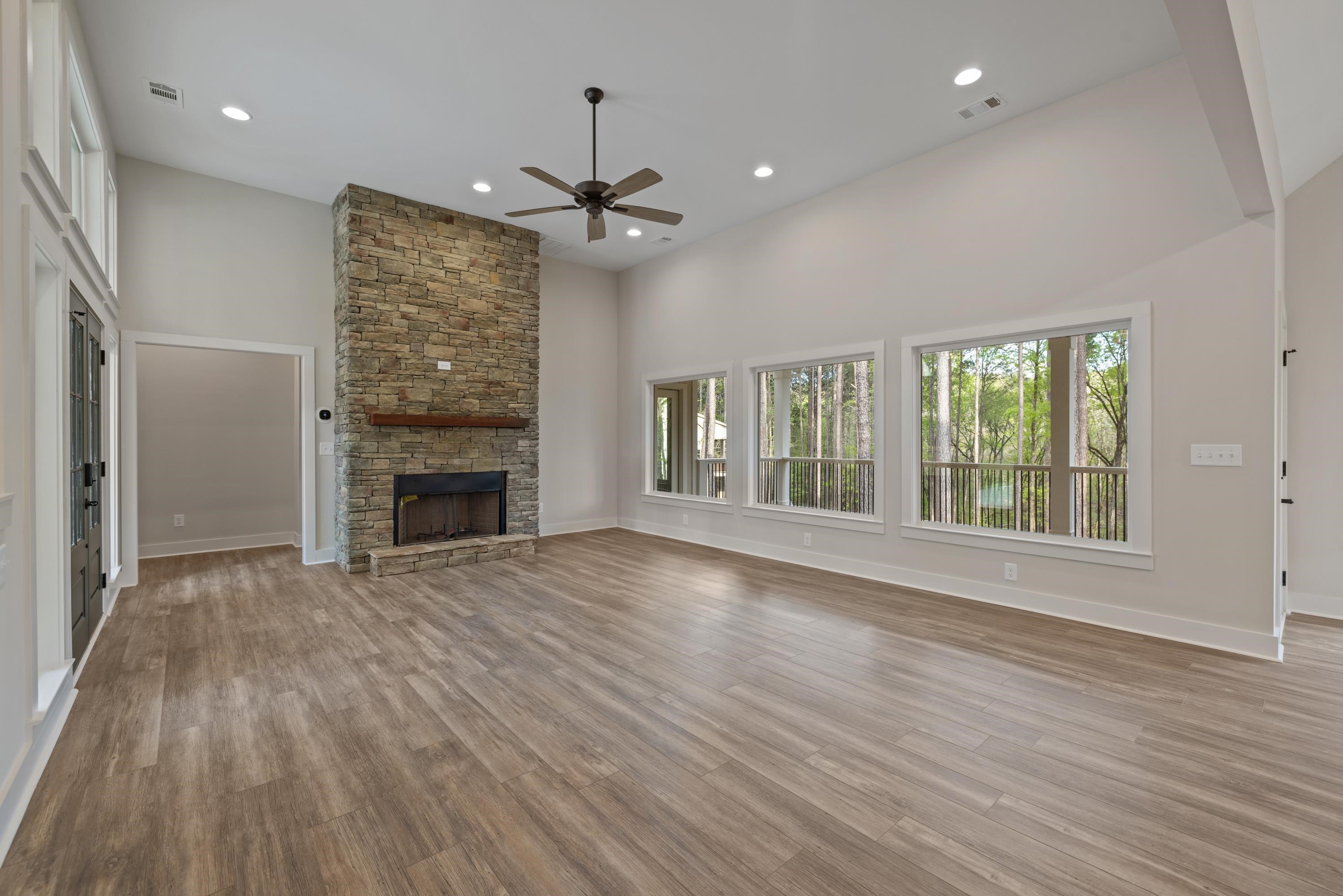 1010 COSBY CIRCLE
