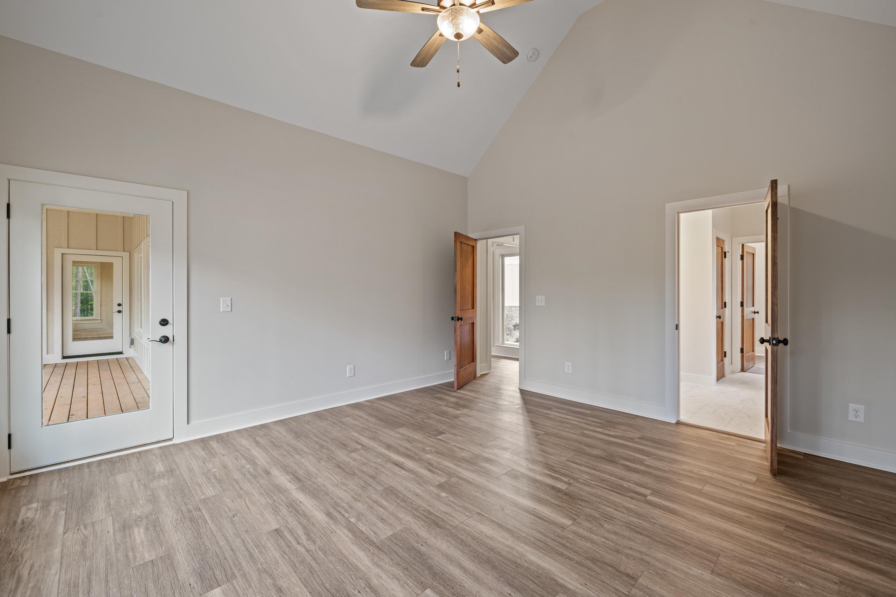 1010 COSBY CIRCLE