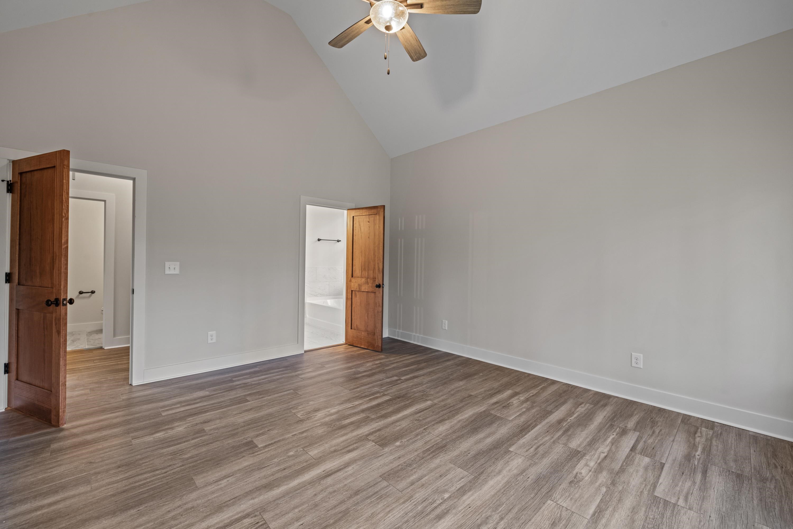 1010 COSBY CIRCLE