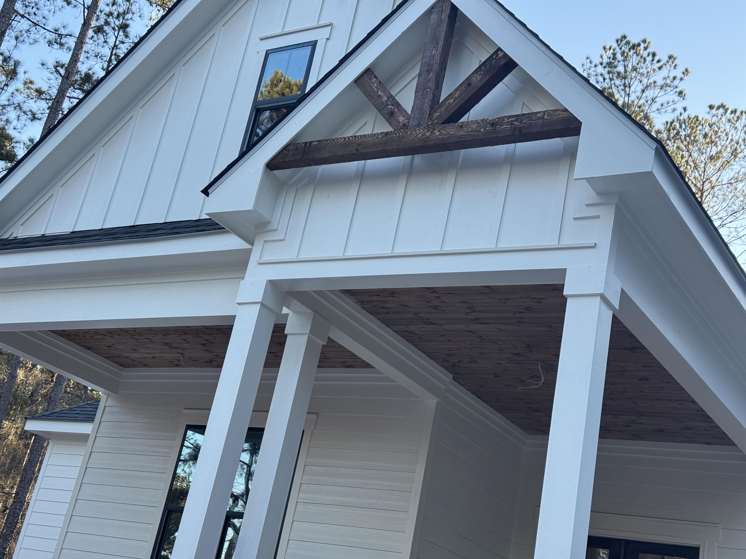 1004 KATHERINE LANE
