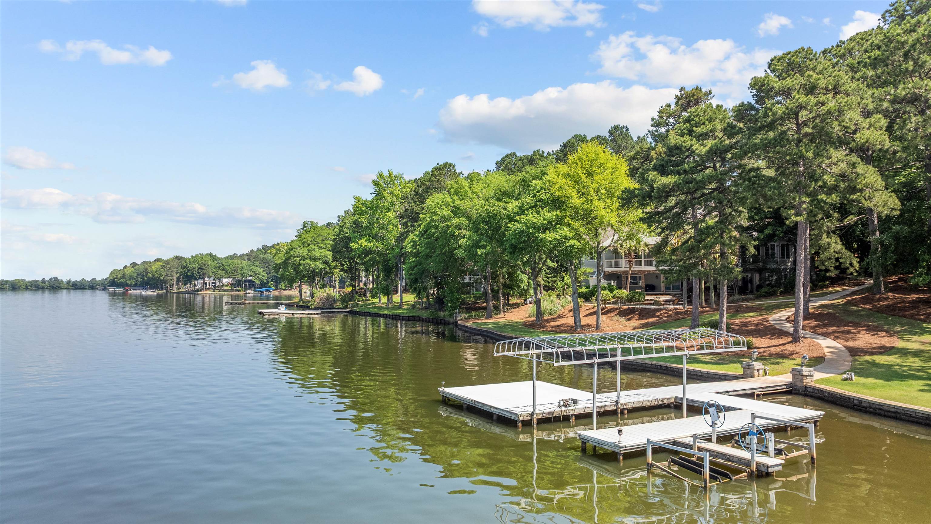 1221 COSBY CIRCLE