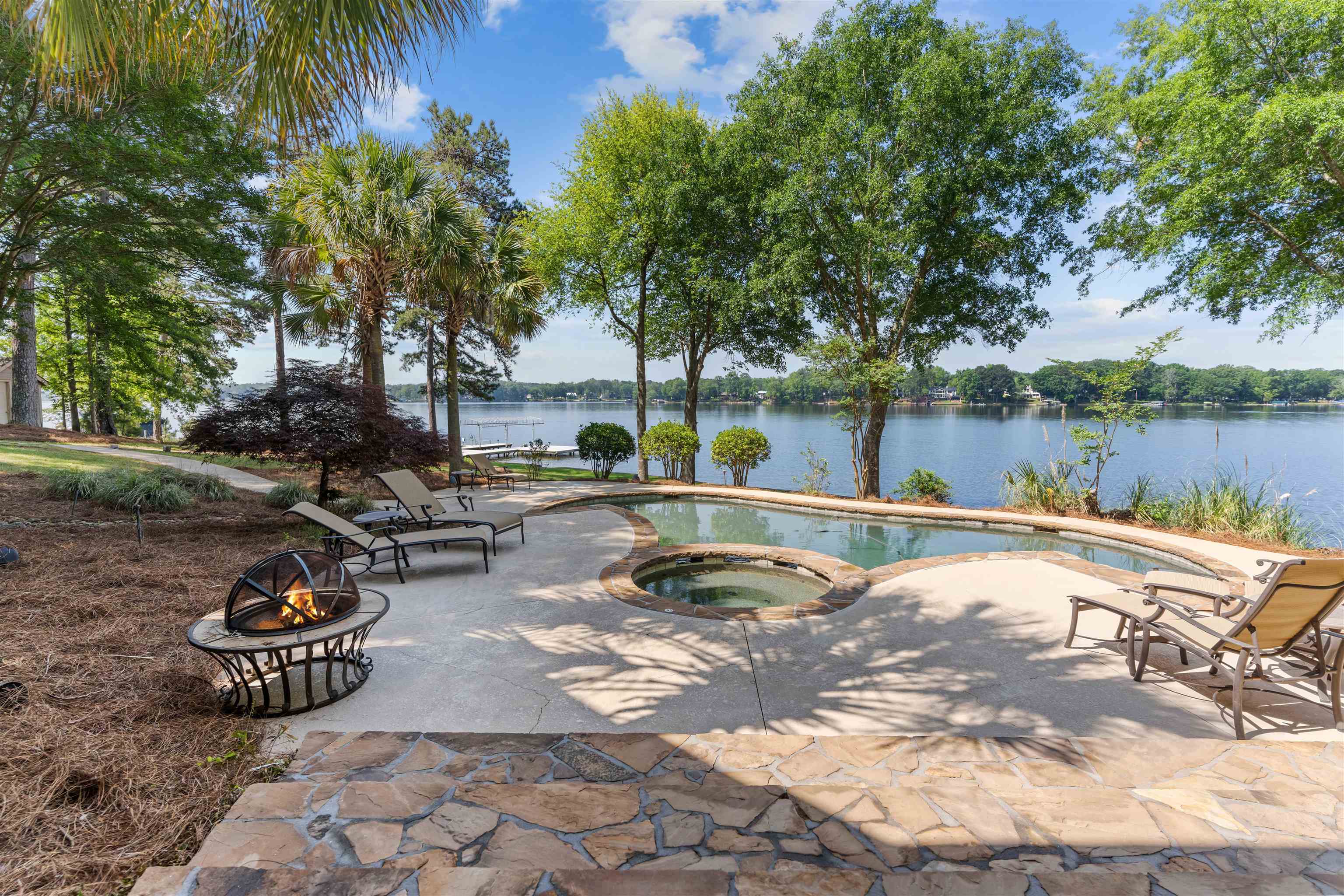 1221 COSBY CIRCLE