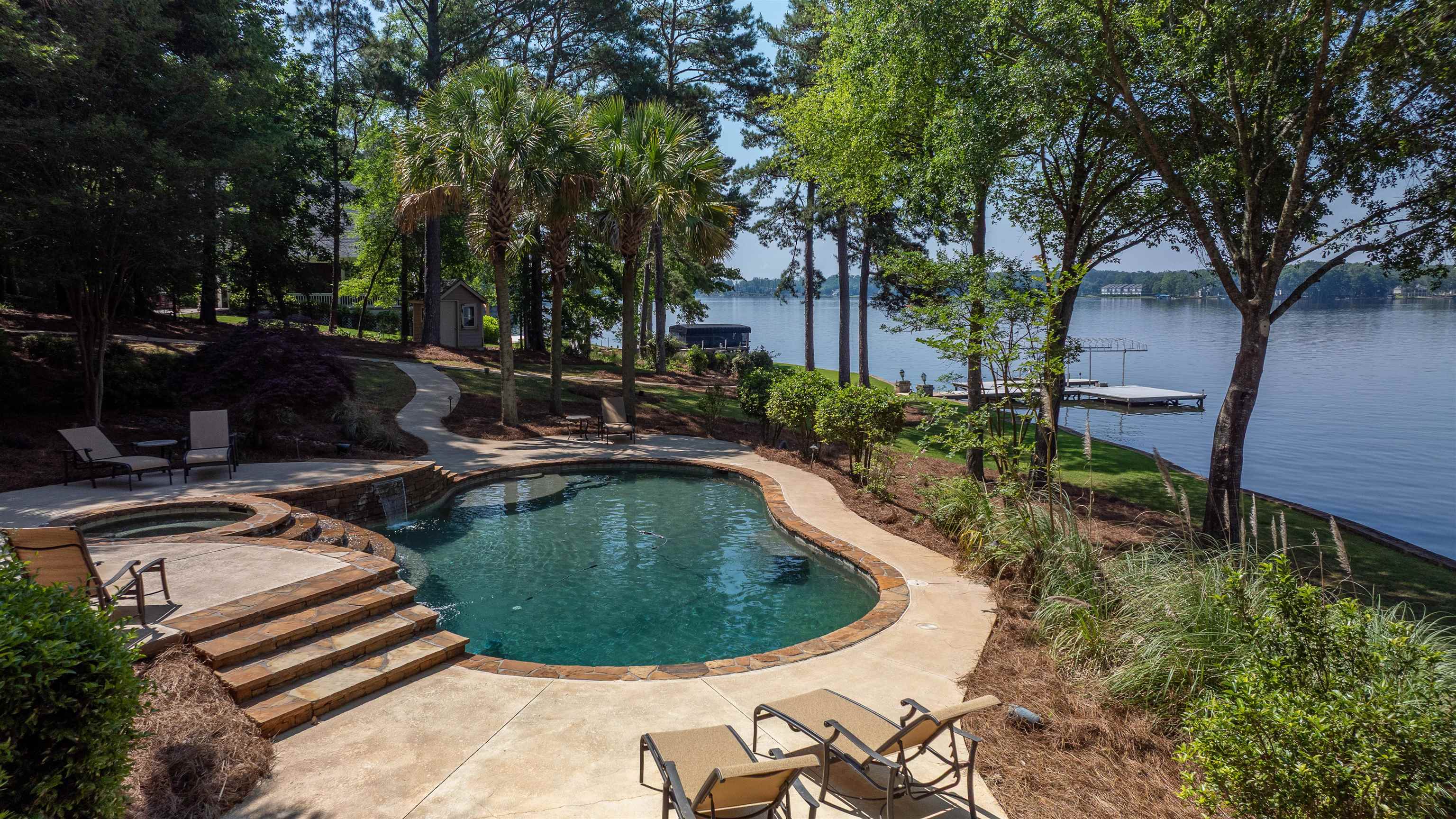 1221 COSBY CIRCLE