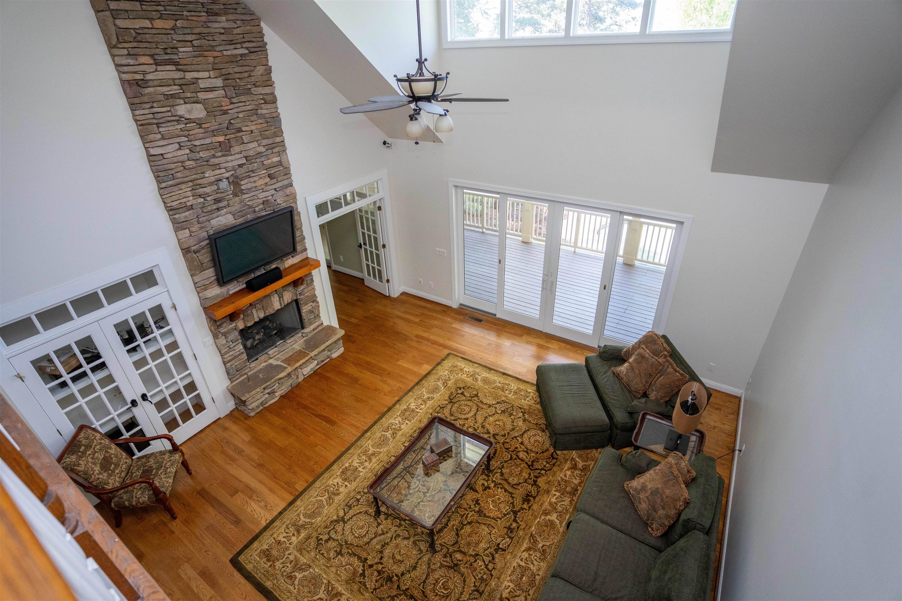 1221 COSBY CIRCLE