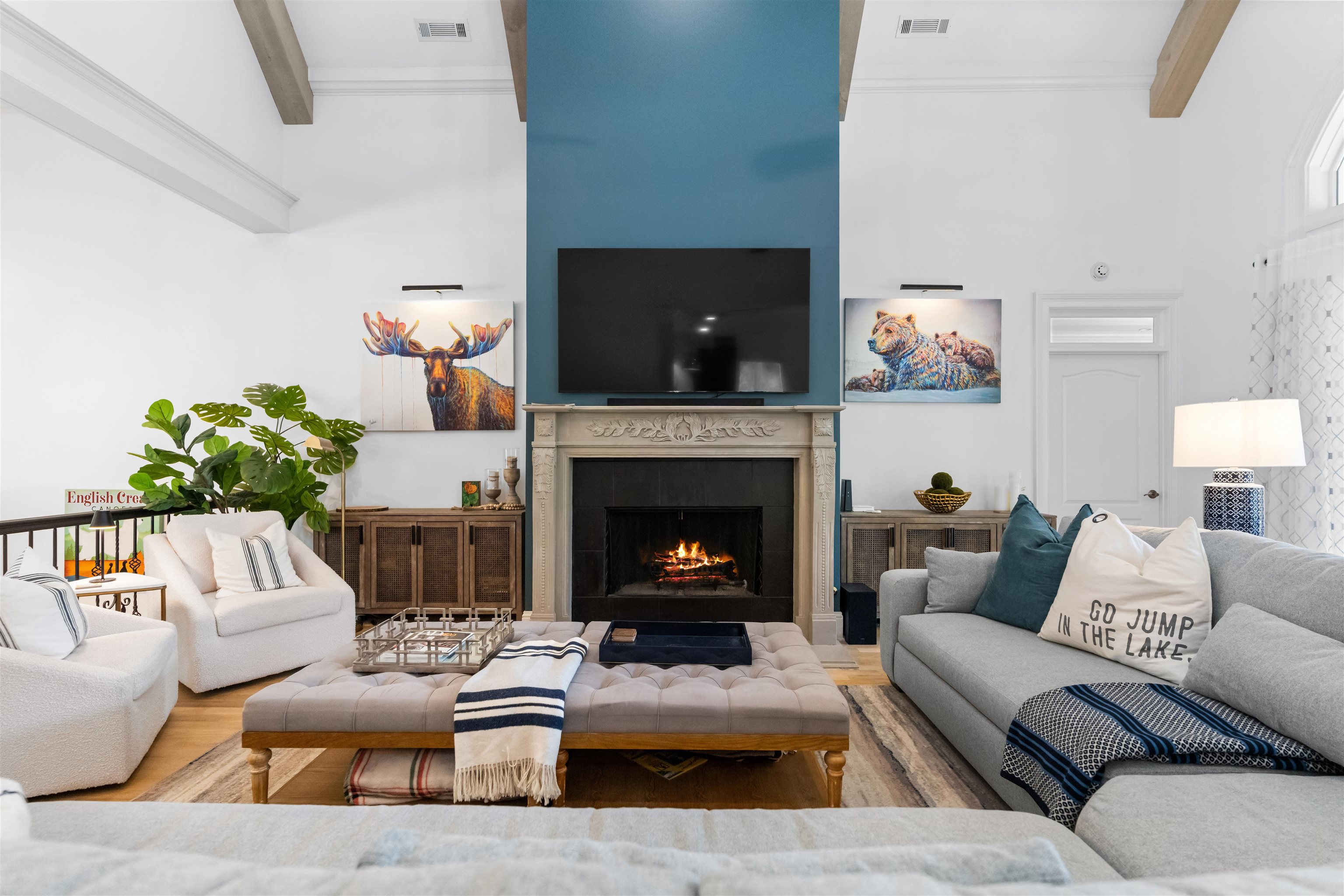 1160 PALOMA DRIVE
