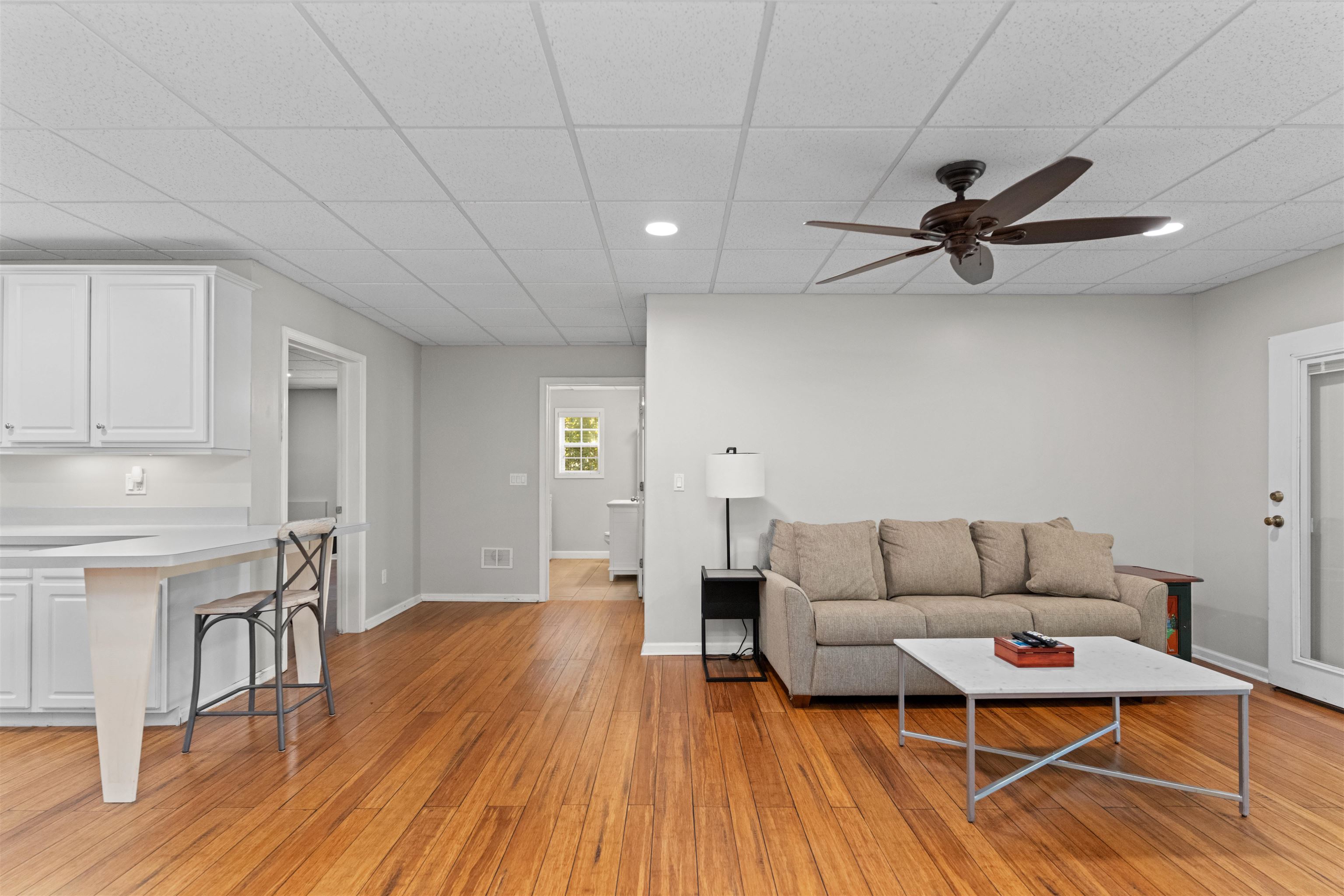 1081 KATHERINE LANE