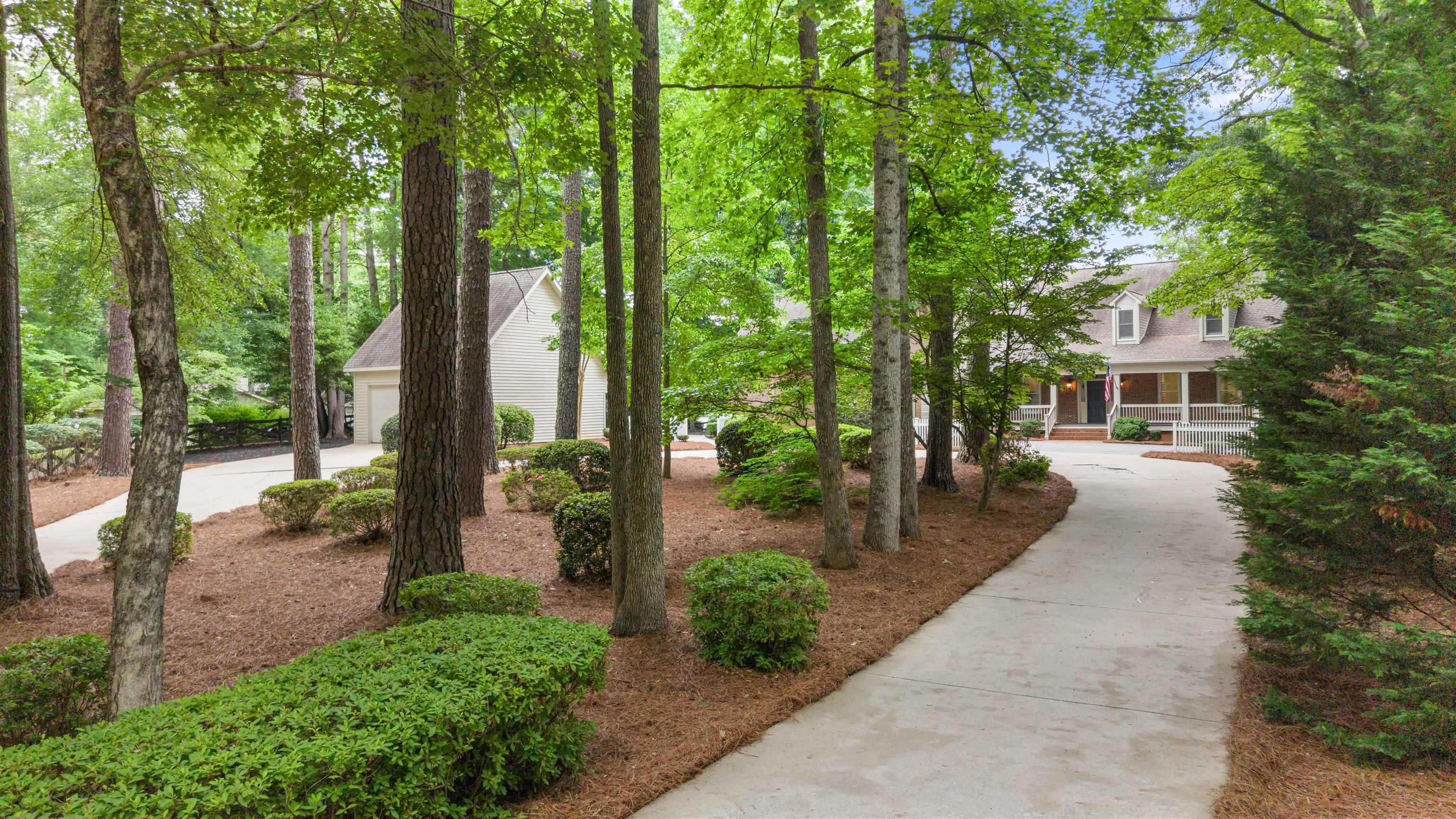 1020 APALACHEE WOODS TRAIL