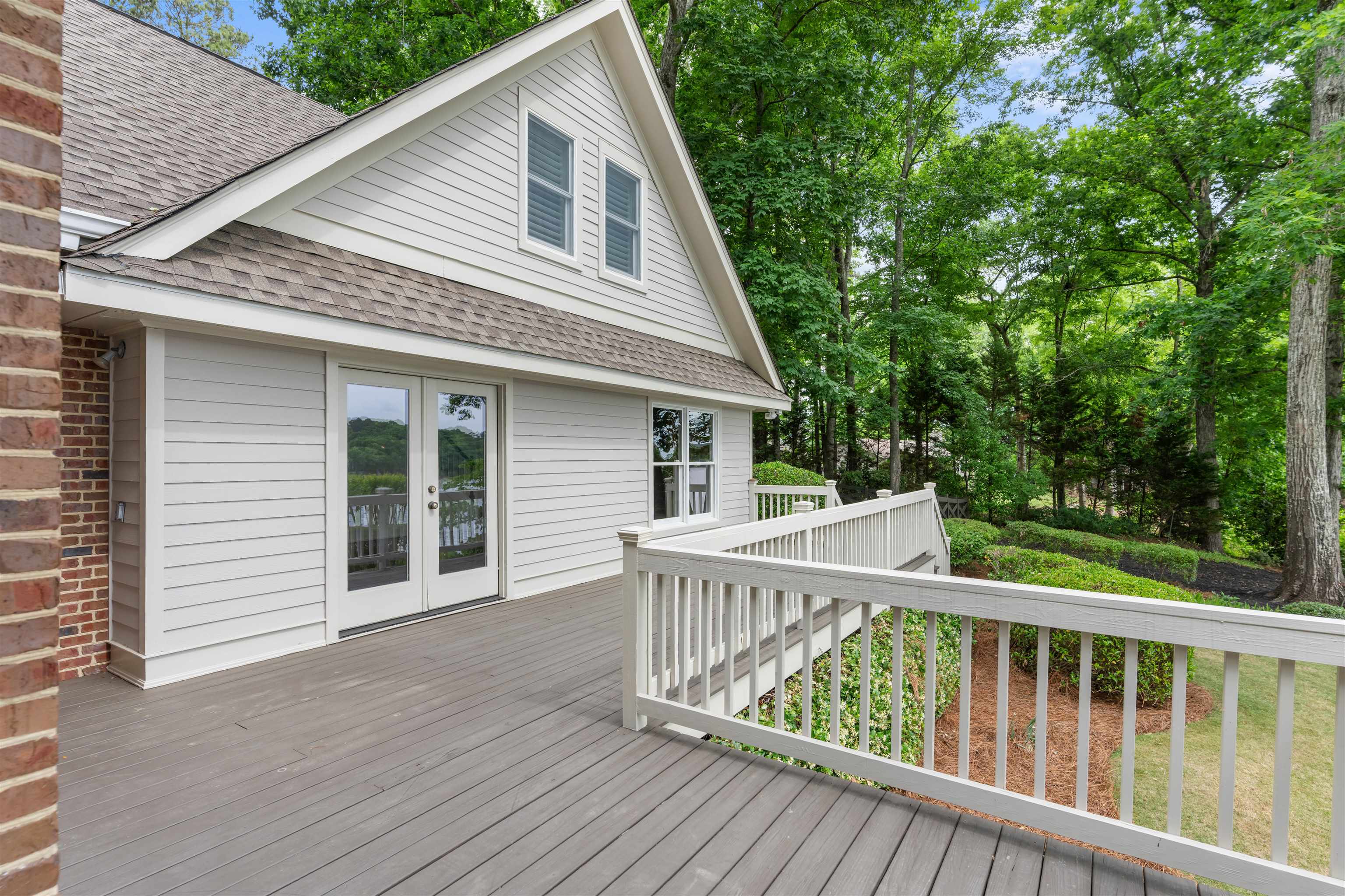1020 APALACHEE WOODS TRAIL