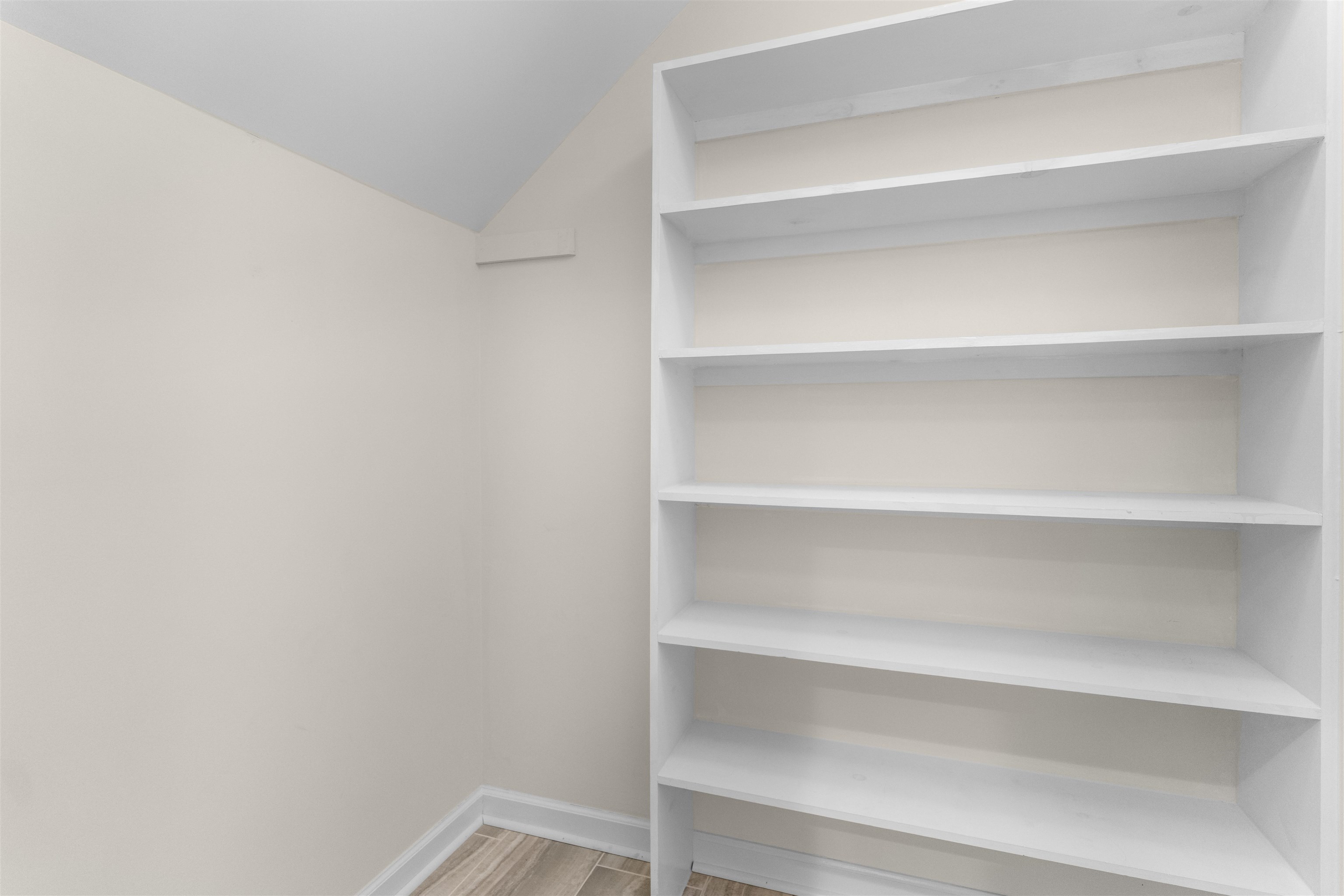 1020 APALACHEE WOODS TRAIL