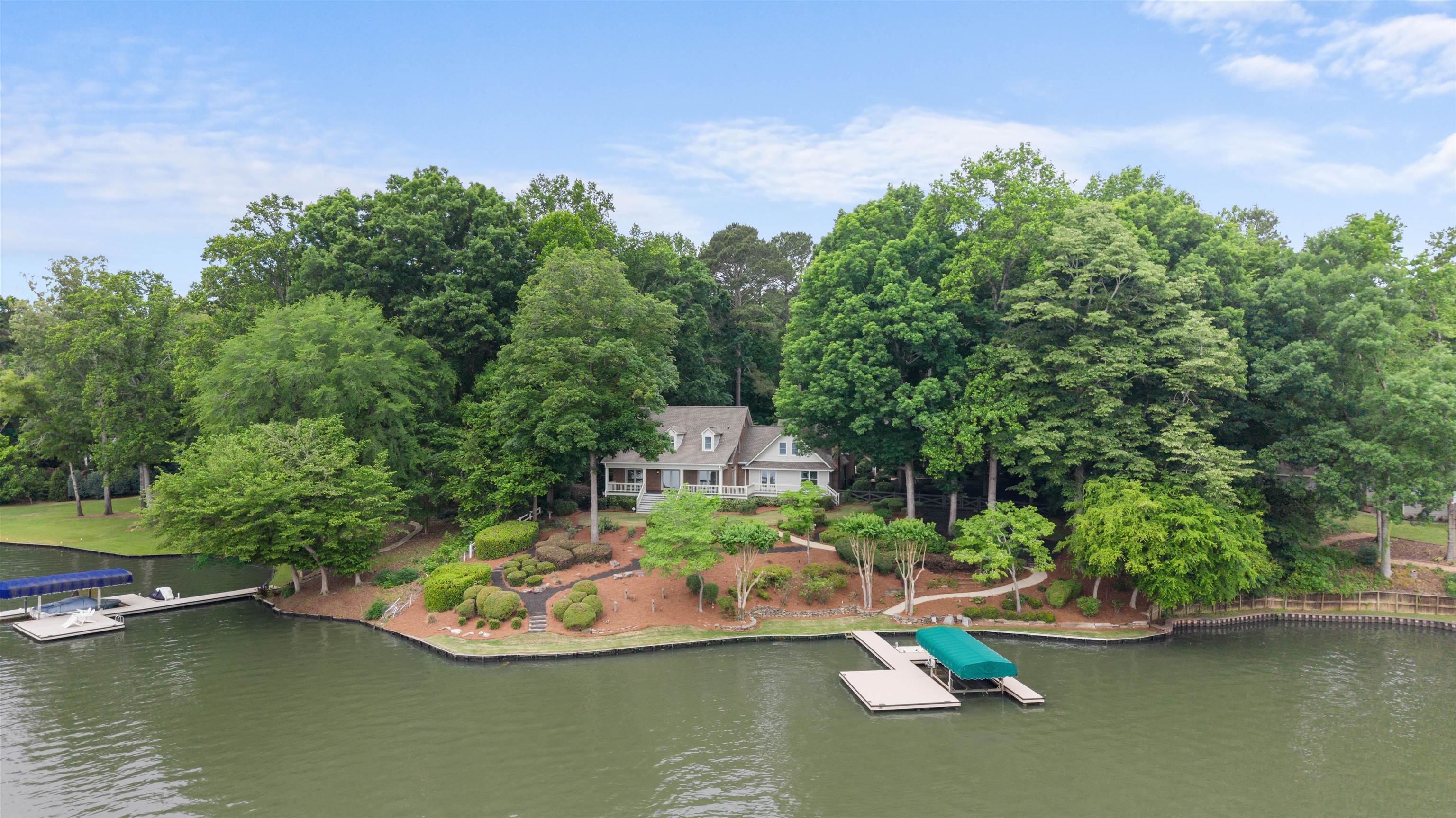 1020 APALACHEE WOODS TRAIL