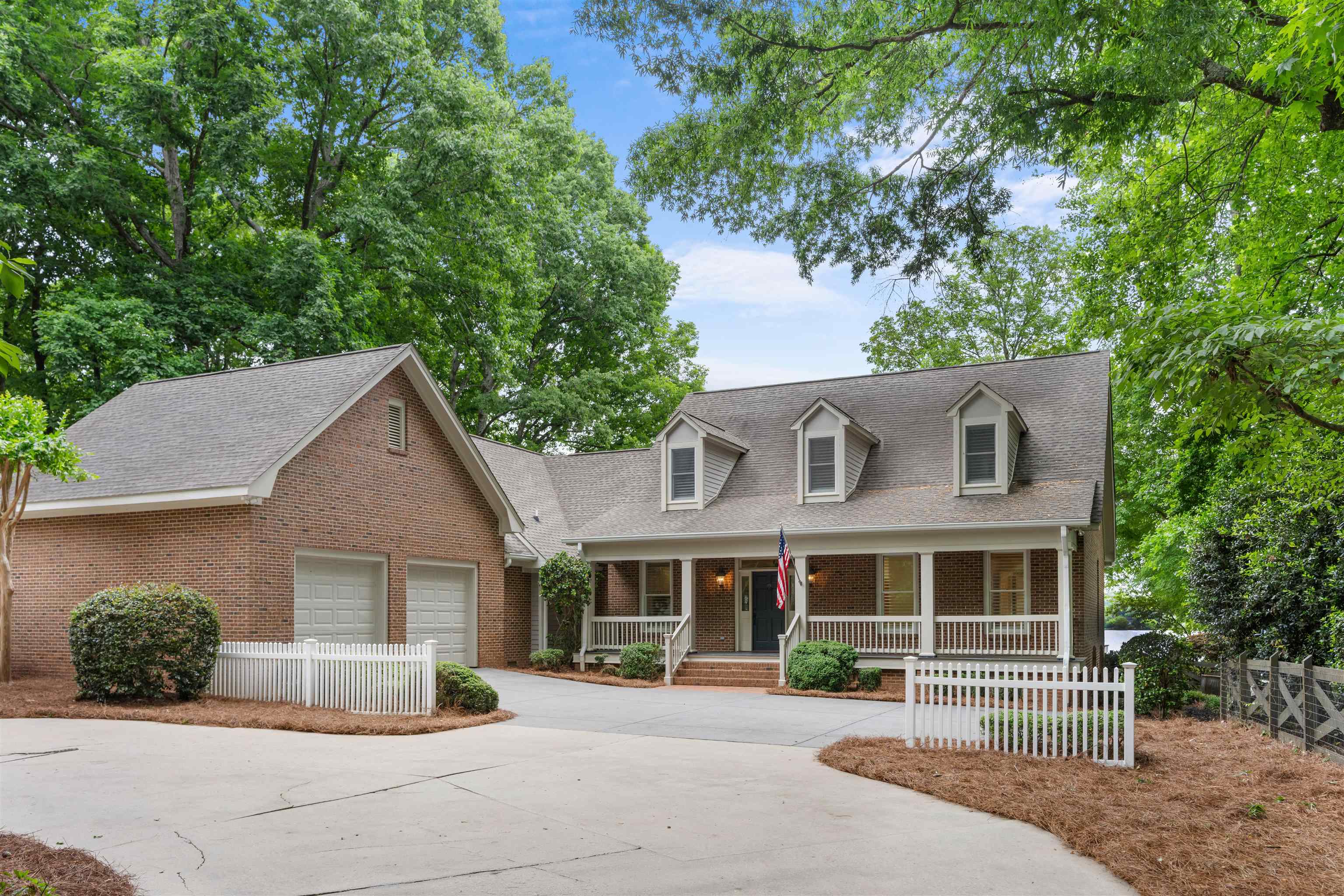 1020 APALACHEE WOODS TRAIL