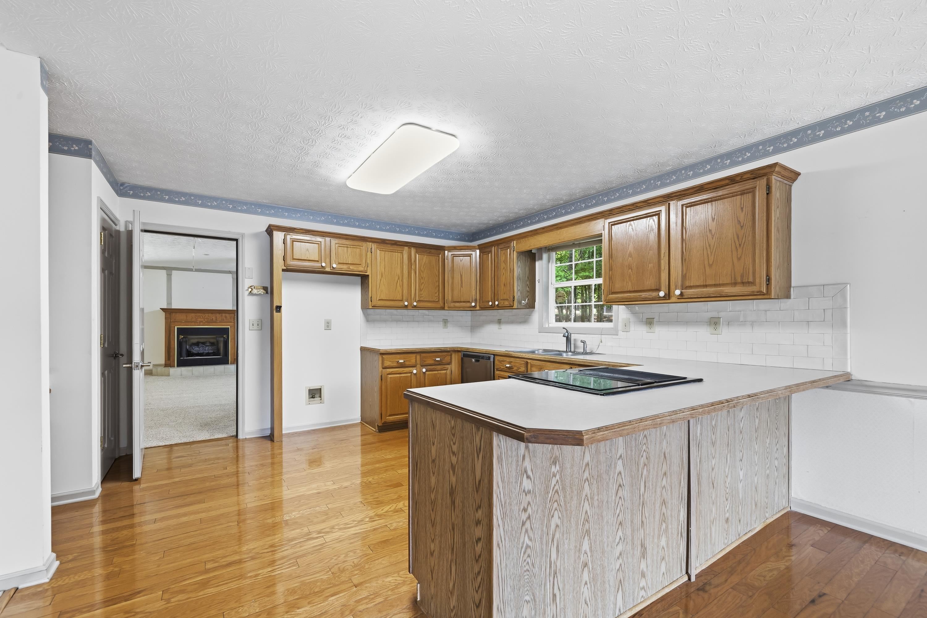 1151 COSBY CIRCLE