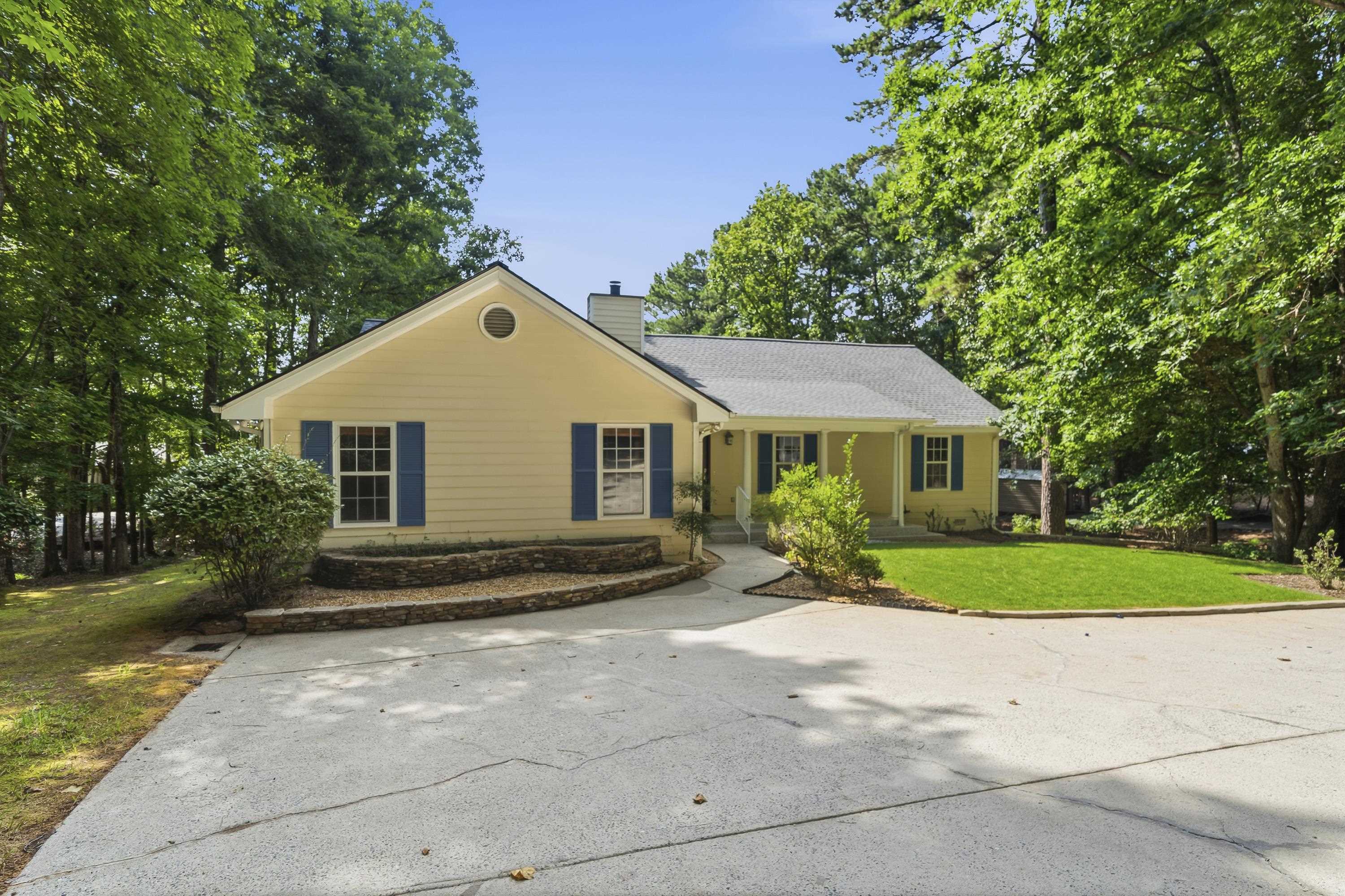 1151 COSBY CIRCLE