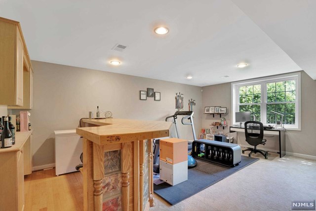 208 Levinberg Lane