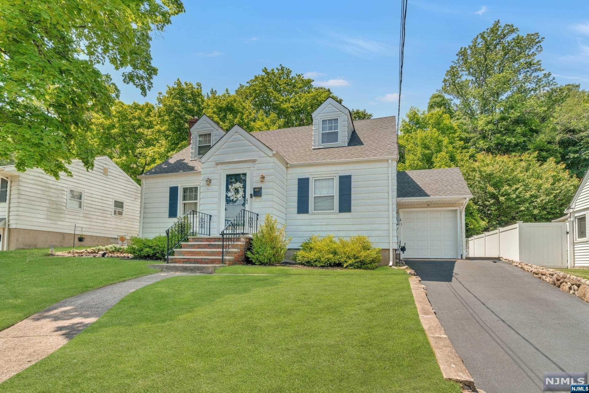 154 Watchung Drive