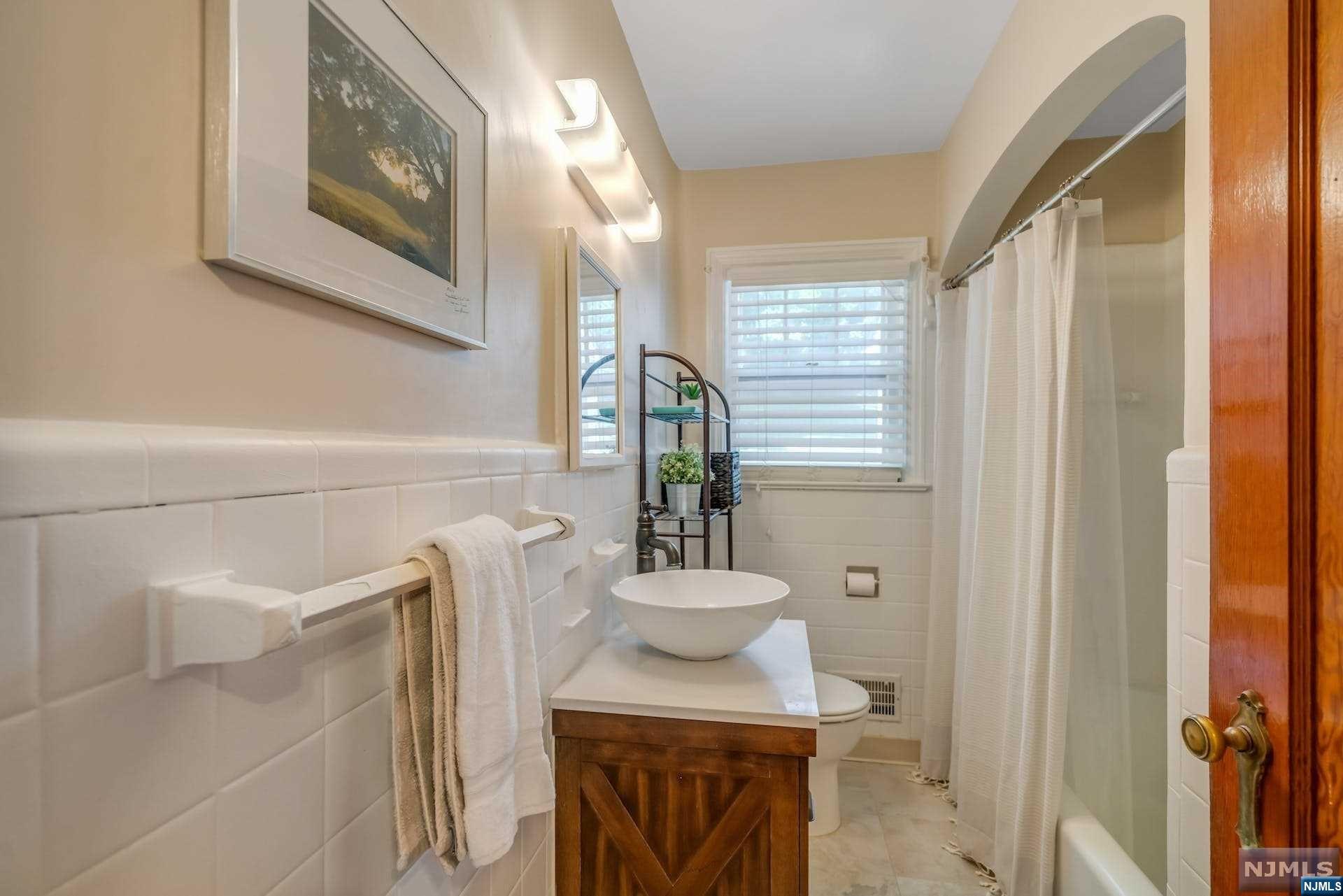 154 Watchung Drive