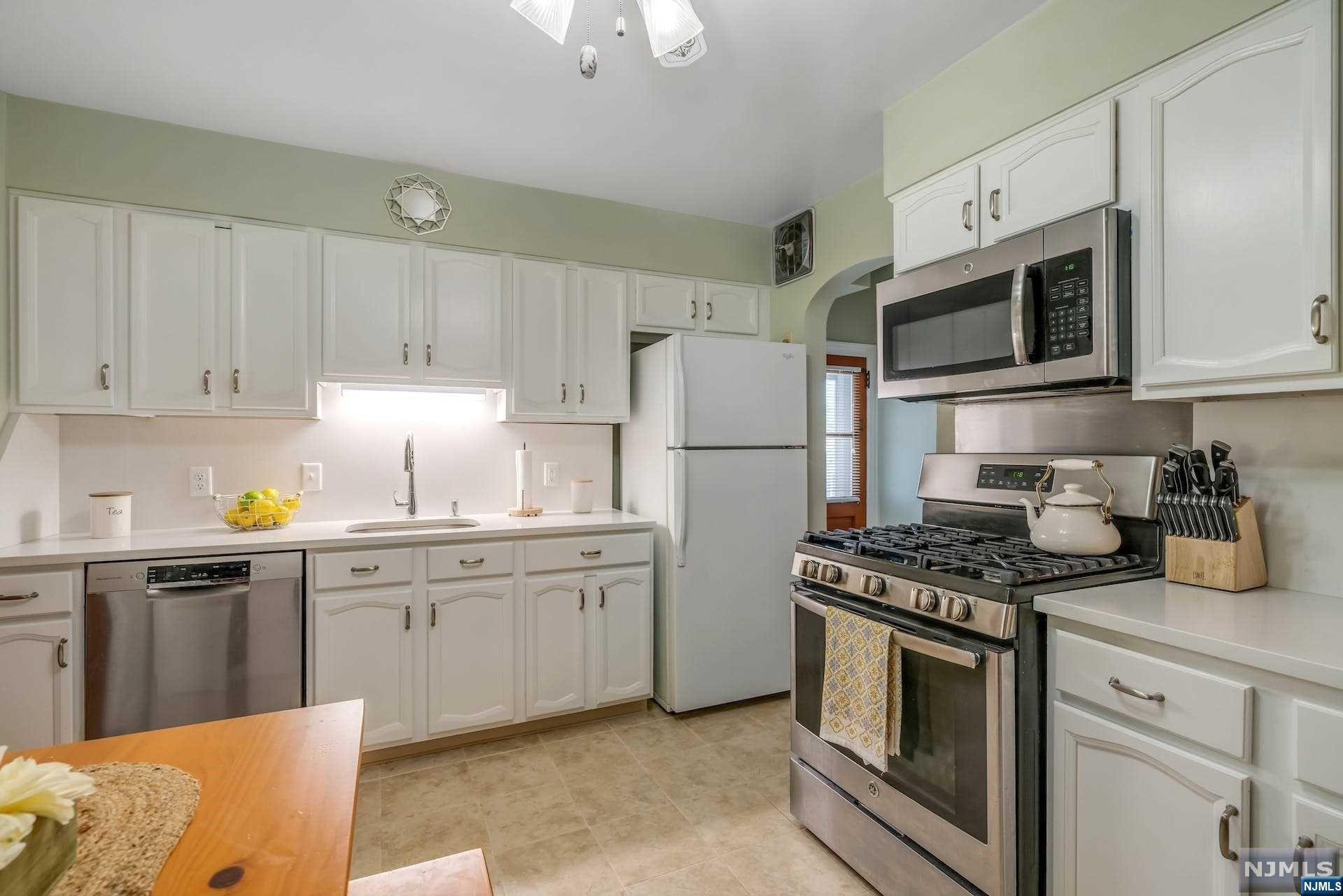 154 Watchung Drive