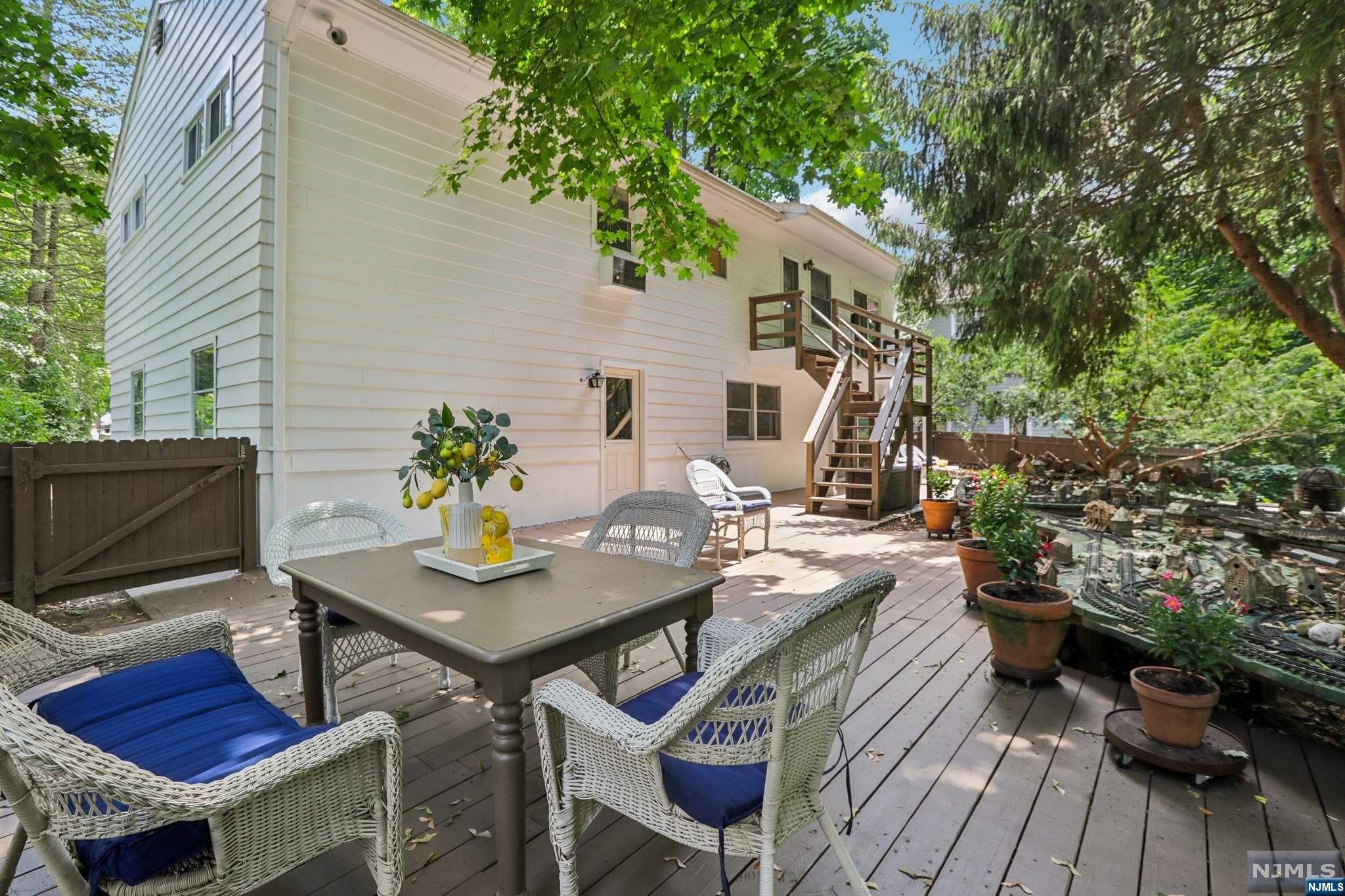 226 Brookside Avenue